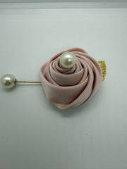 Blush Rose & Pearl Lapel