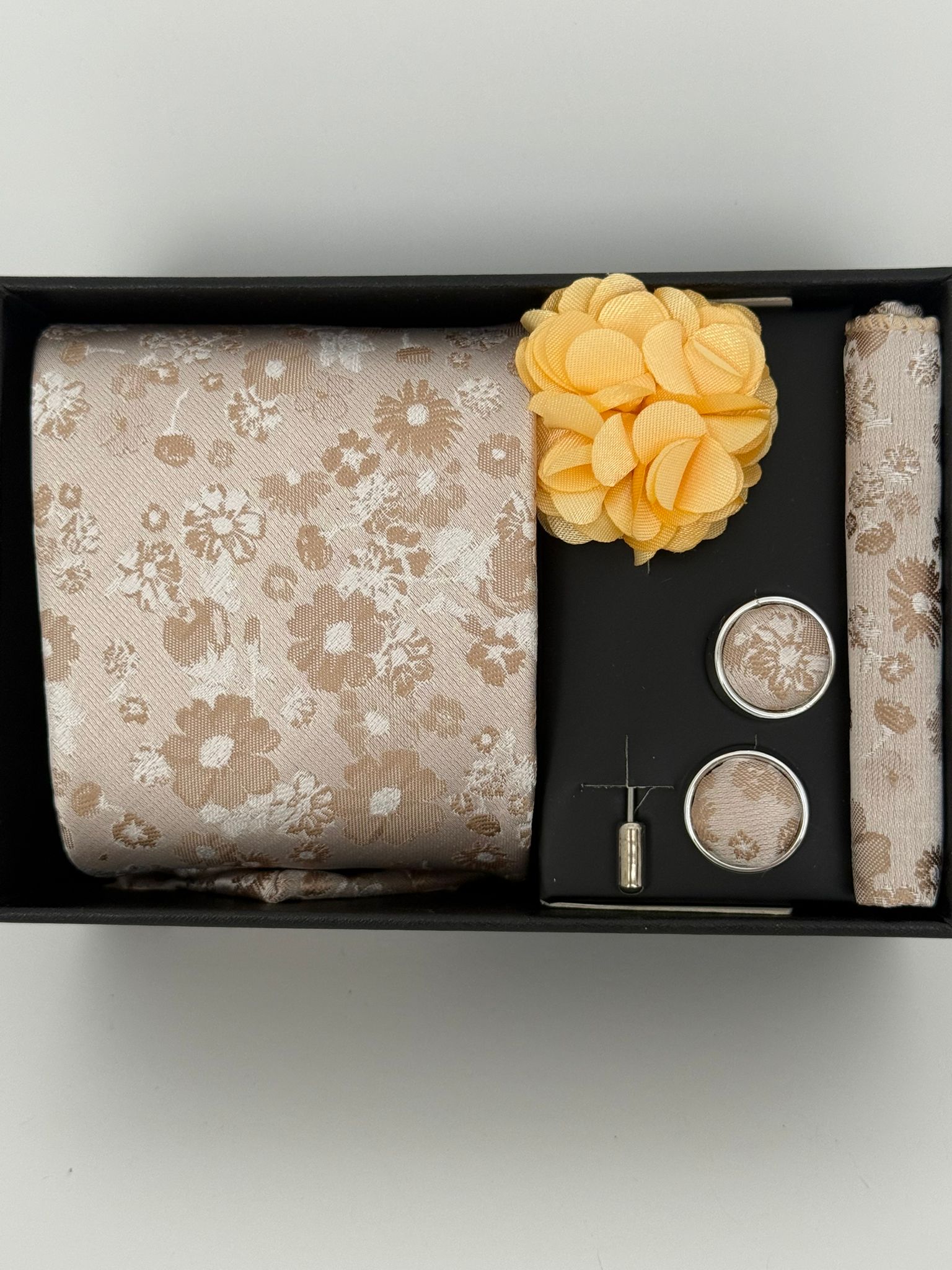 Champagne Floral Luxury Tie Gift Set