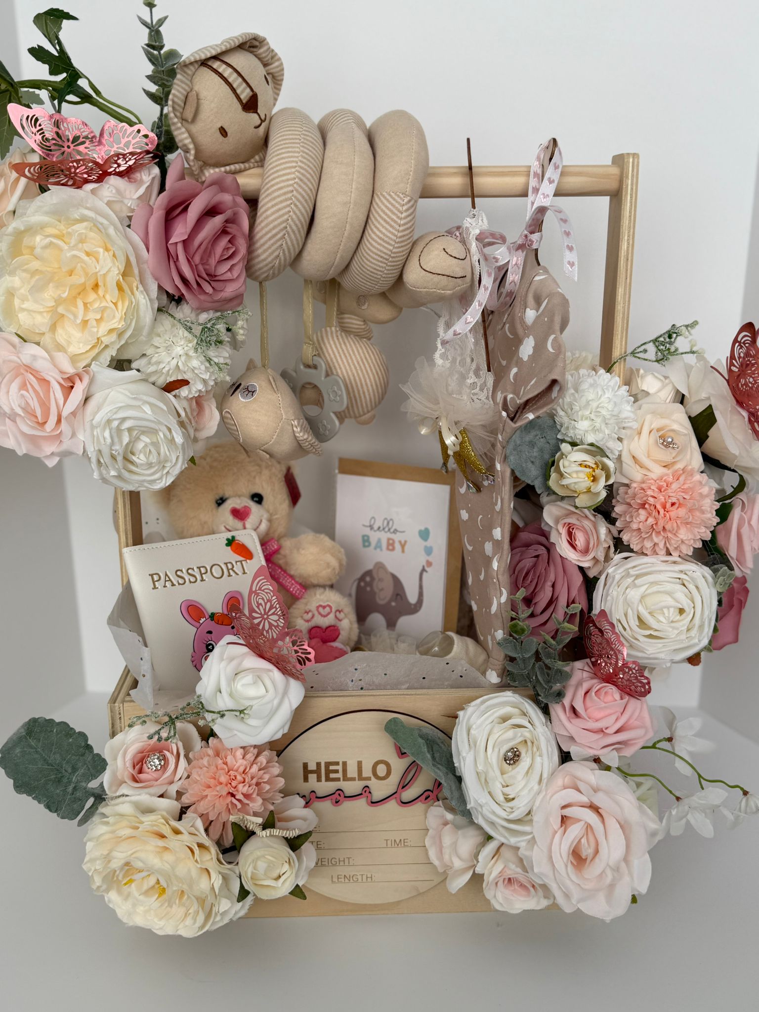 Luxury Baby Girl Gift Basket – “Hello Baby” Welcome Set