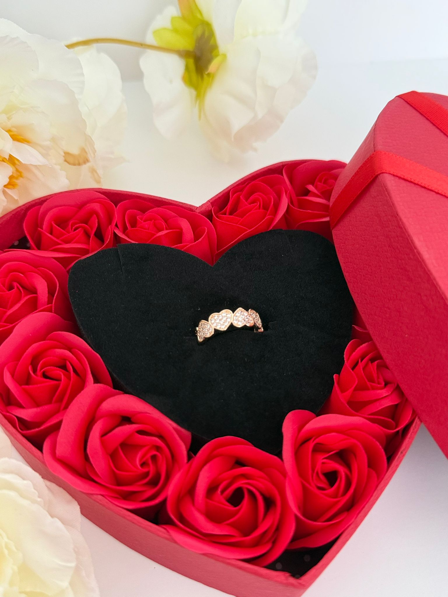 Heart Rose Box with Ring – Luxury Romantic Gift