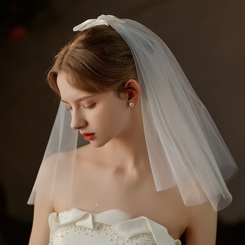 Elegant Bow Bridal Veil – Minimalist Bridal Statement