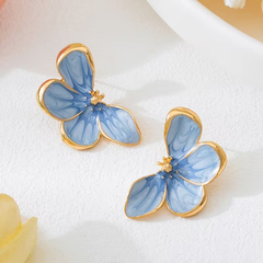 Light Blue Floral Earrings – Soft & Elegant Statement