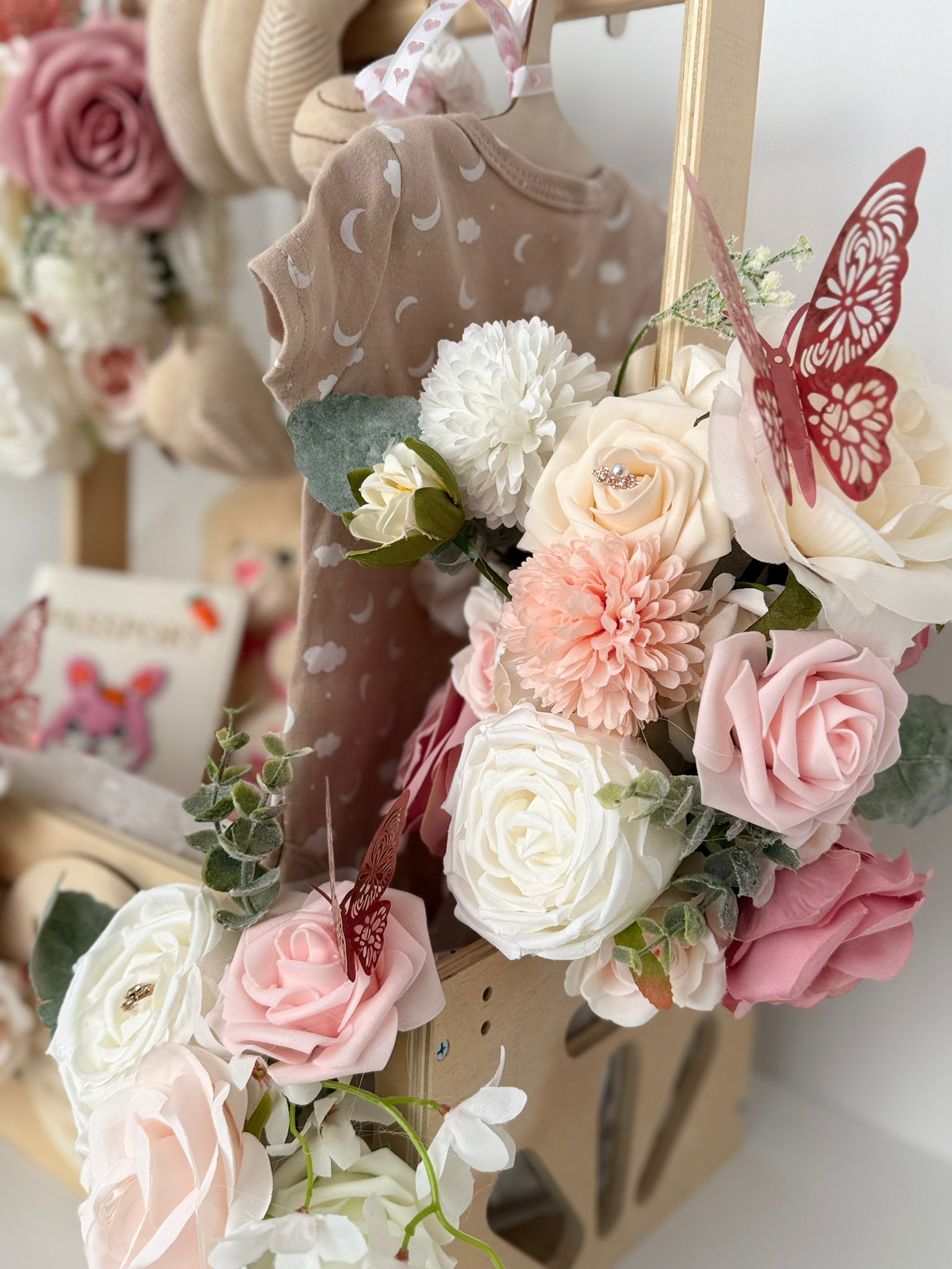 Luxury Baby Girl Gift Basket – “Hello Baby” Welcome Set