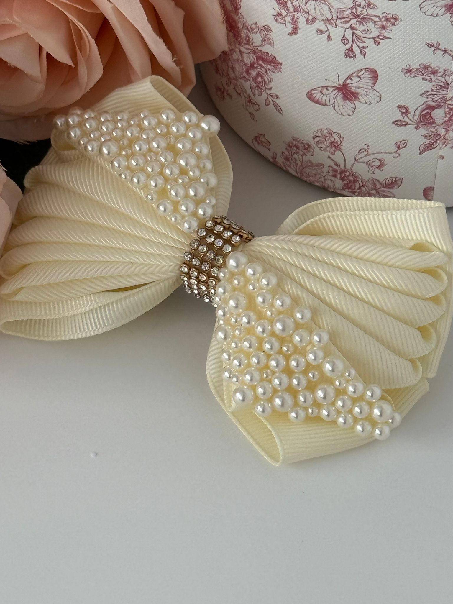Pearl-Embellished Ivory Bow Hair Clip