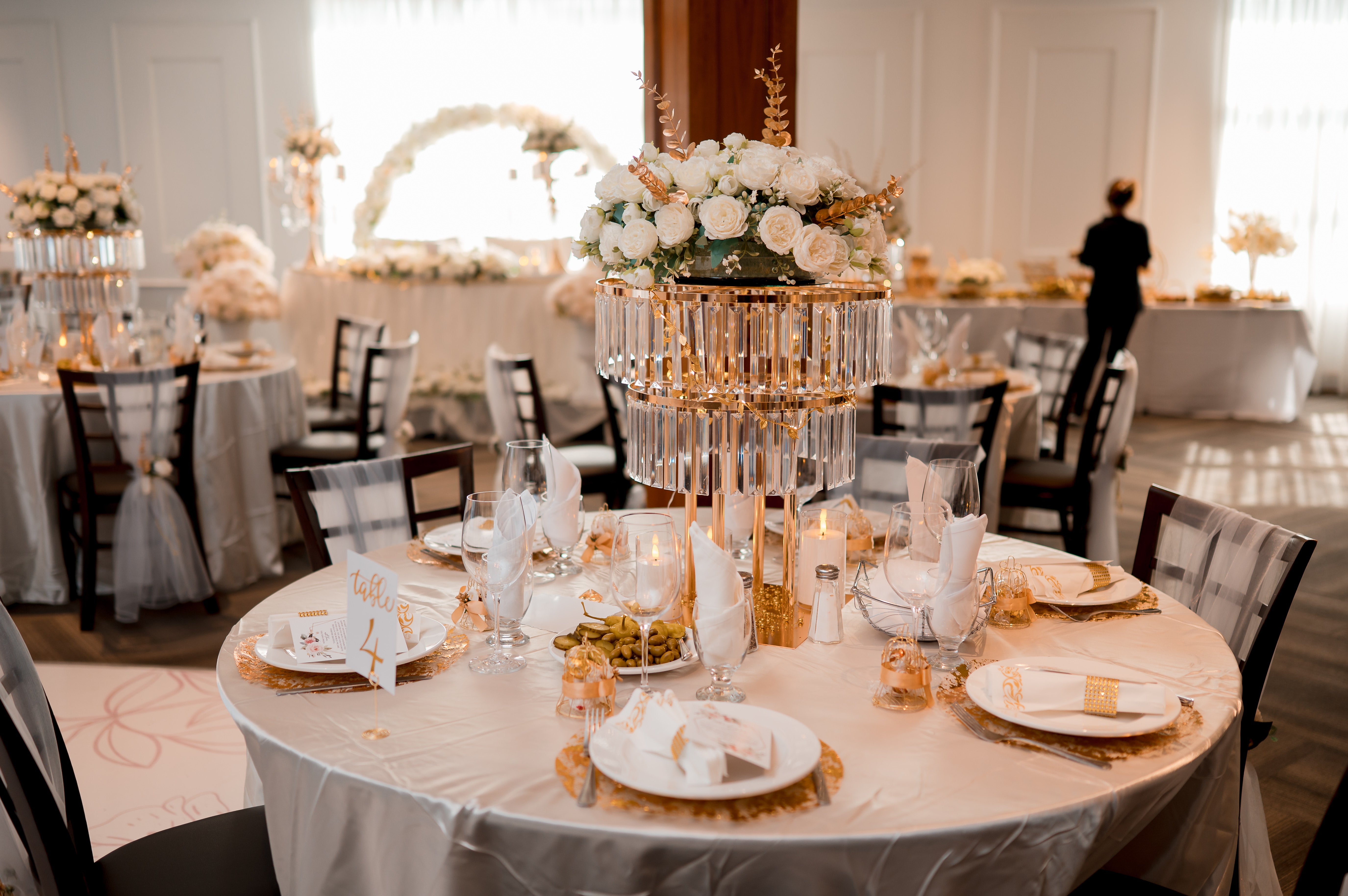 RENTAL - Crystal & Gold Wedding Centerpiece – Elegant Event Table Decor - RENTAL