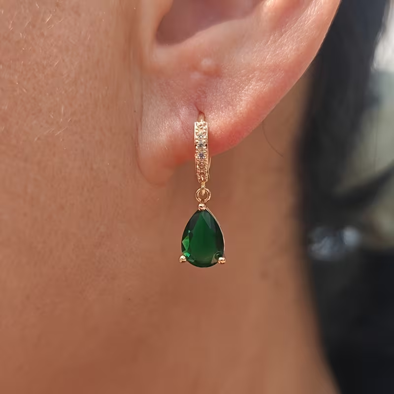 Luxury Emerald Green Teardrop Earrings