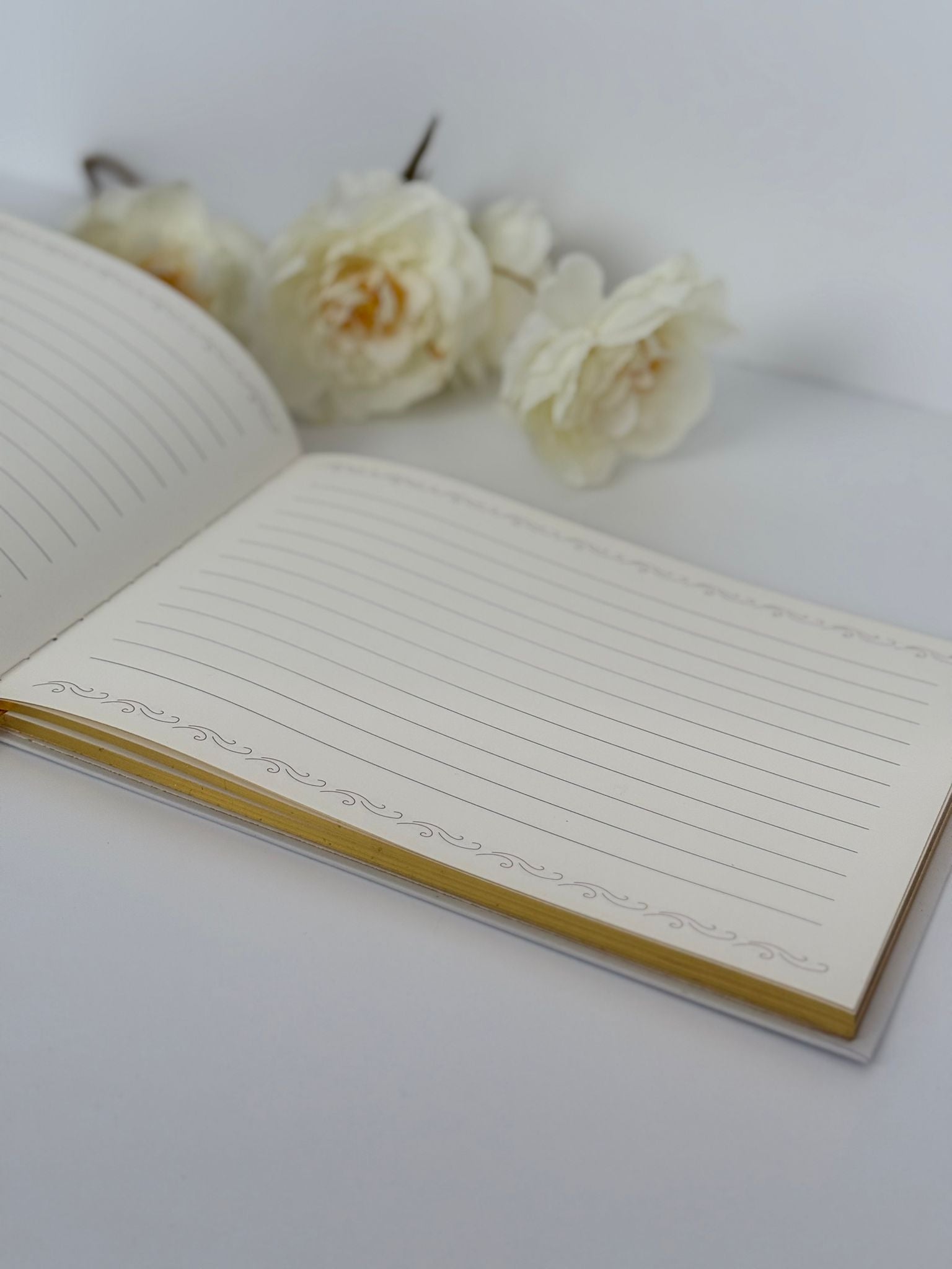 Elegant Wedding Guest Book – Gold Leaf Design