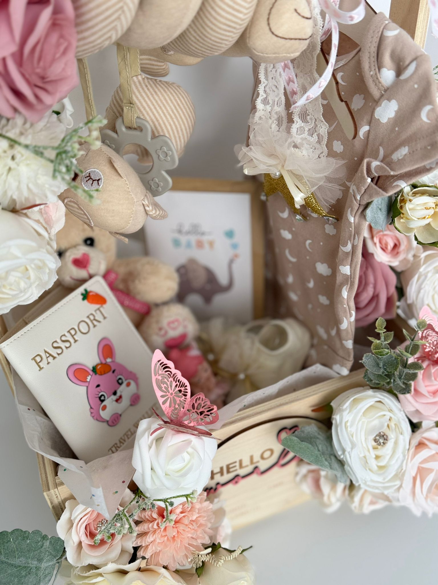 Luxury Baby Girl Gift Basket – “Hello Baby” Welcome Set