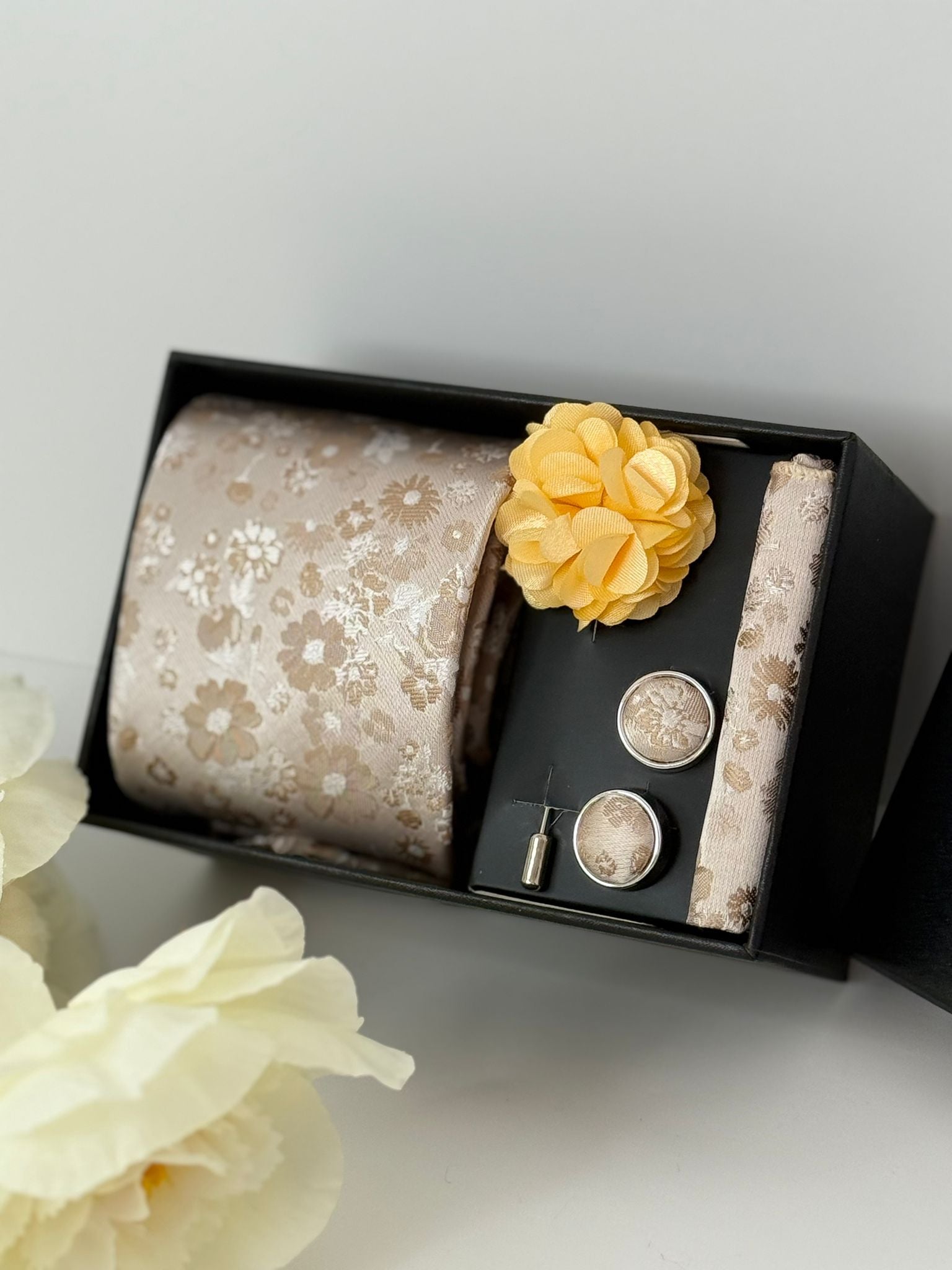 Champagne Floral Luxury Tie Gift Set