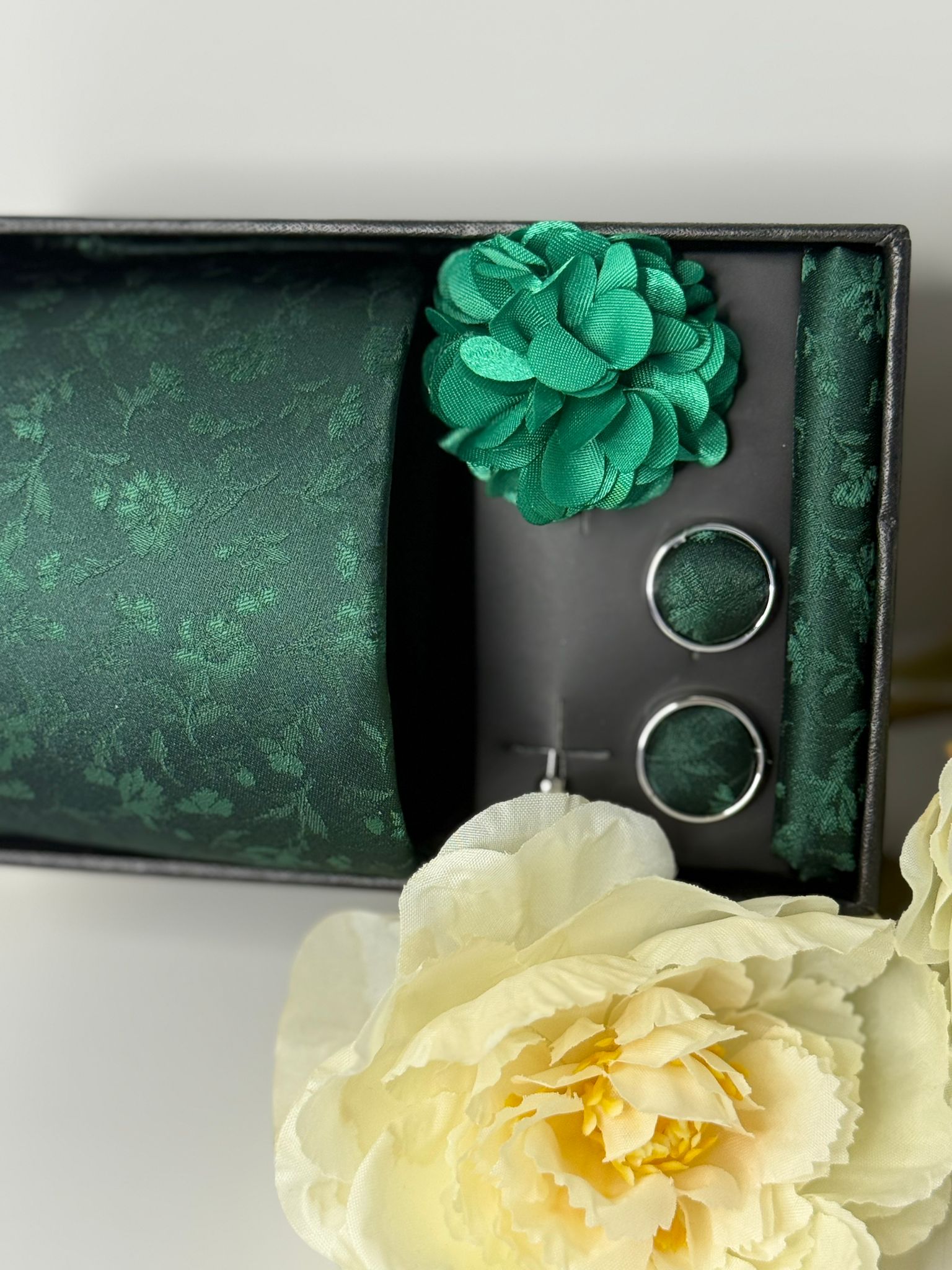 Emerald Green Floral Tie Gift Set