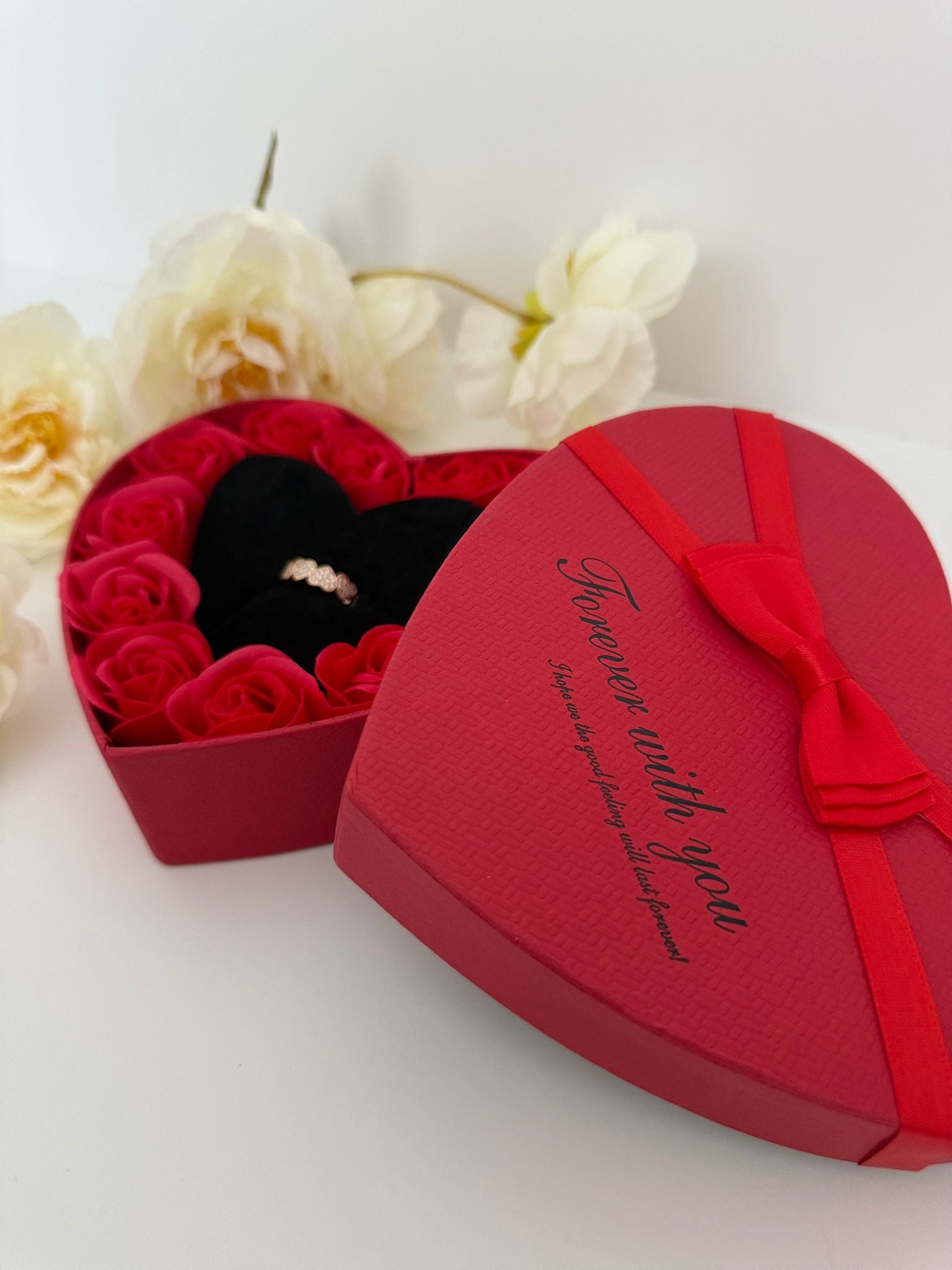 Heart Rose Box with Ring – Luxury Romantic Gift