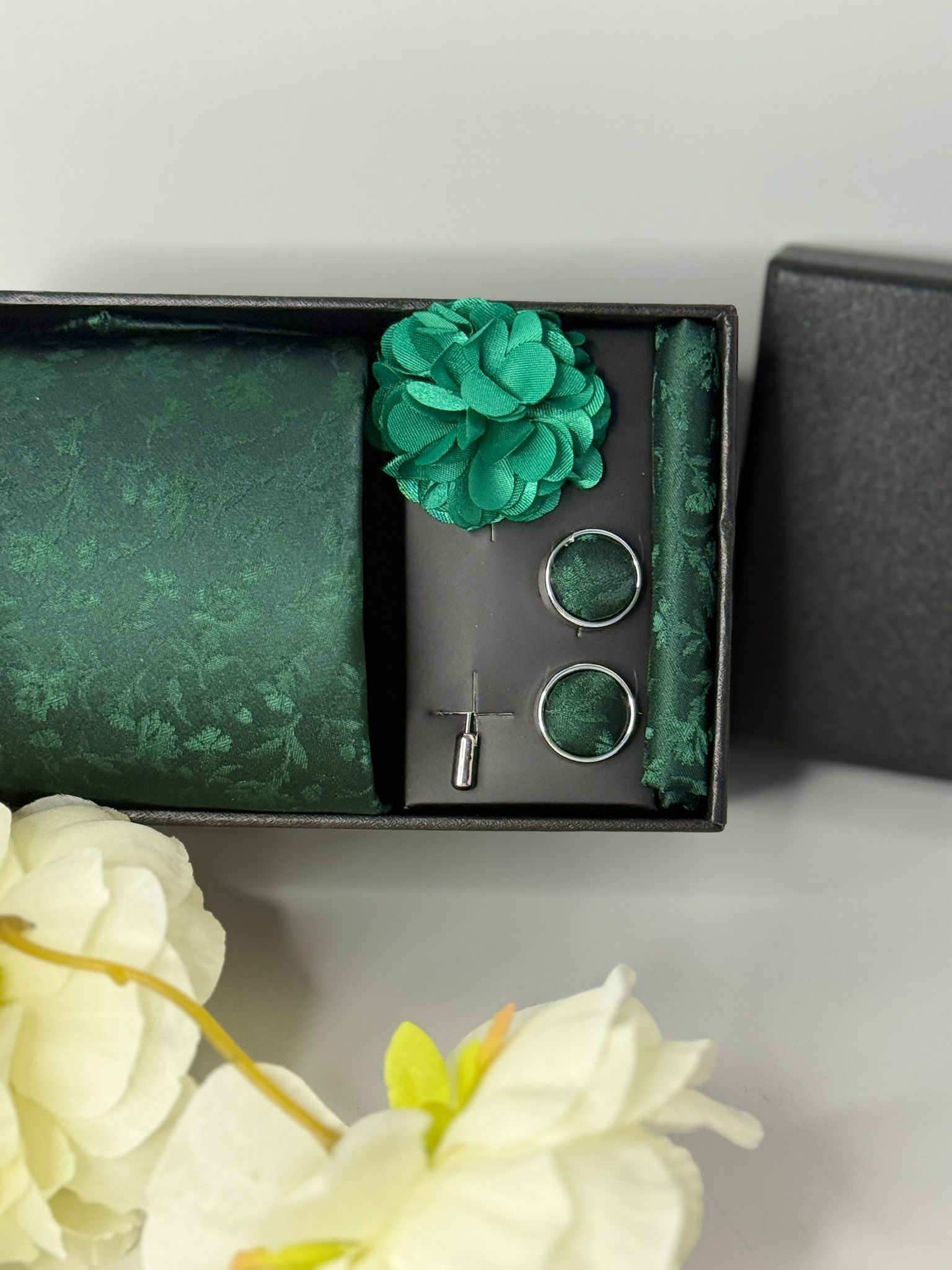 Emerald Green Floral Tie Gift Set