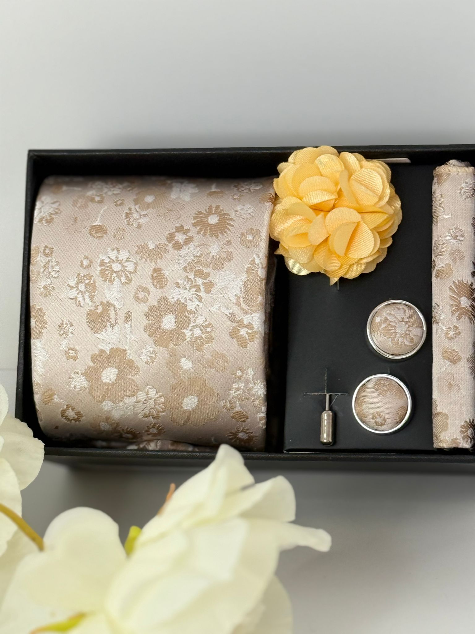 Champagne Floral Luxury Tie Gift Set
