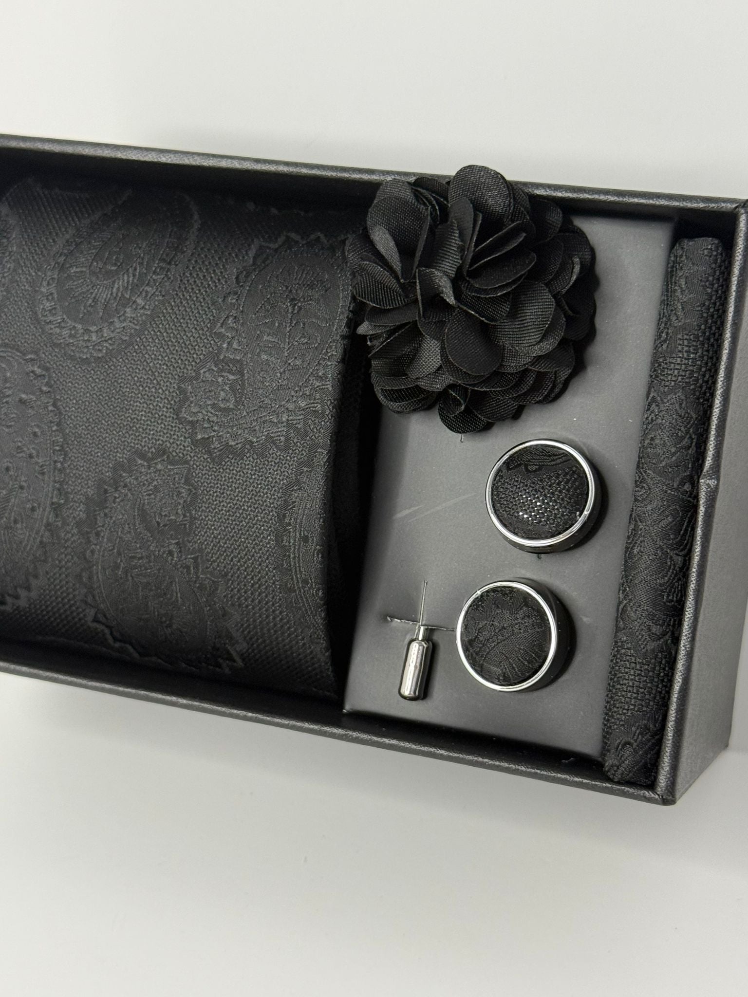Black Paisley Luxury Tie Gift Set