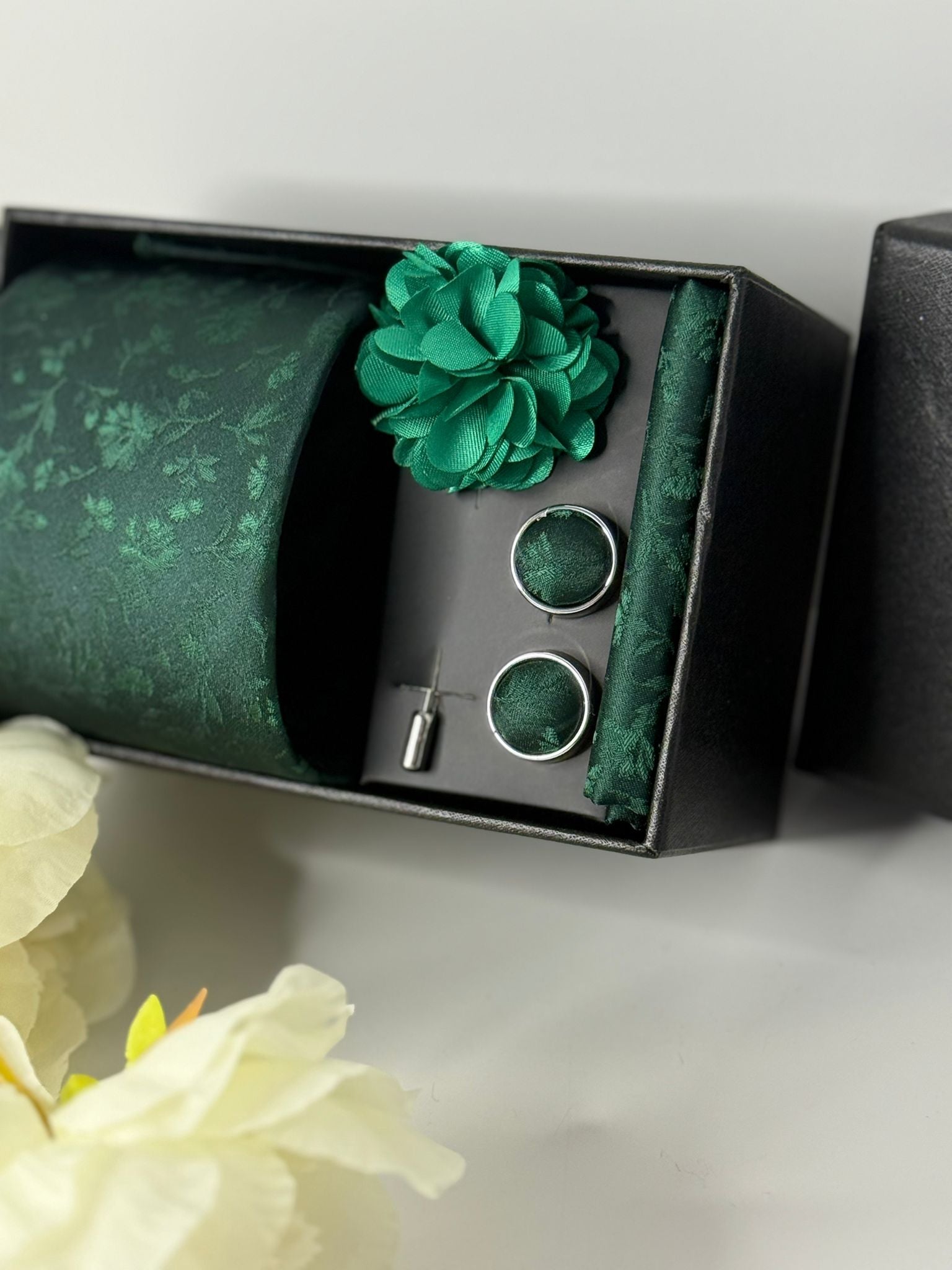 Emerald Green Floral Tie Gift Set
