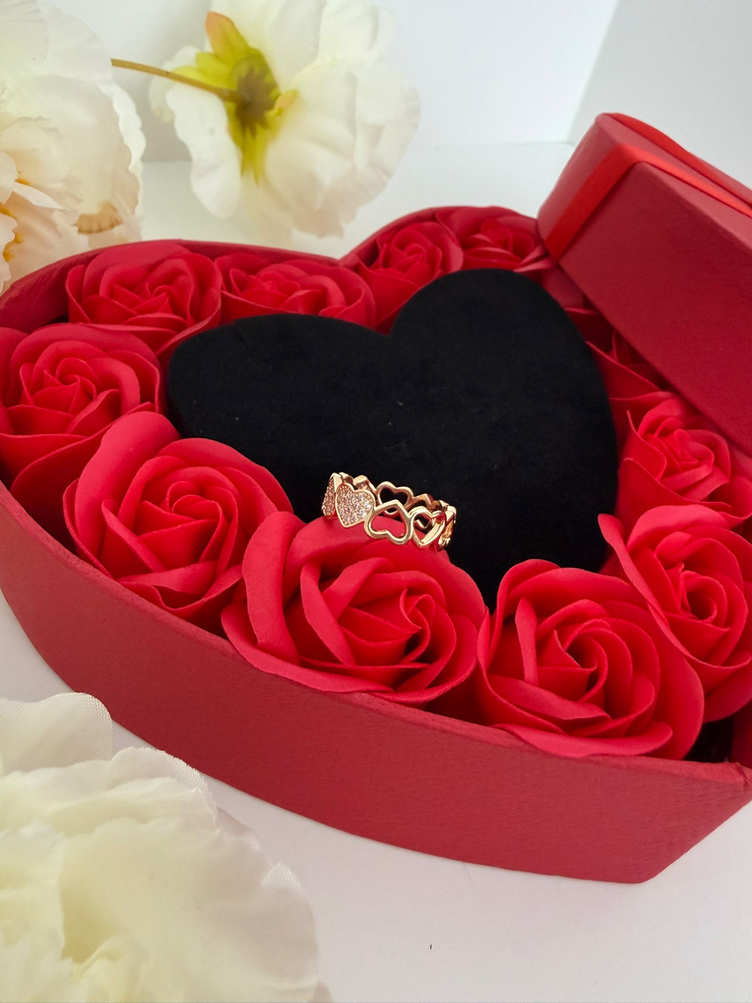Heart Rose Box with Ring – Luxury Romantic Gift