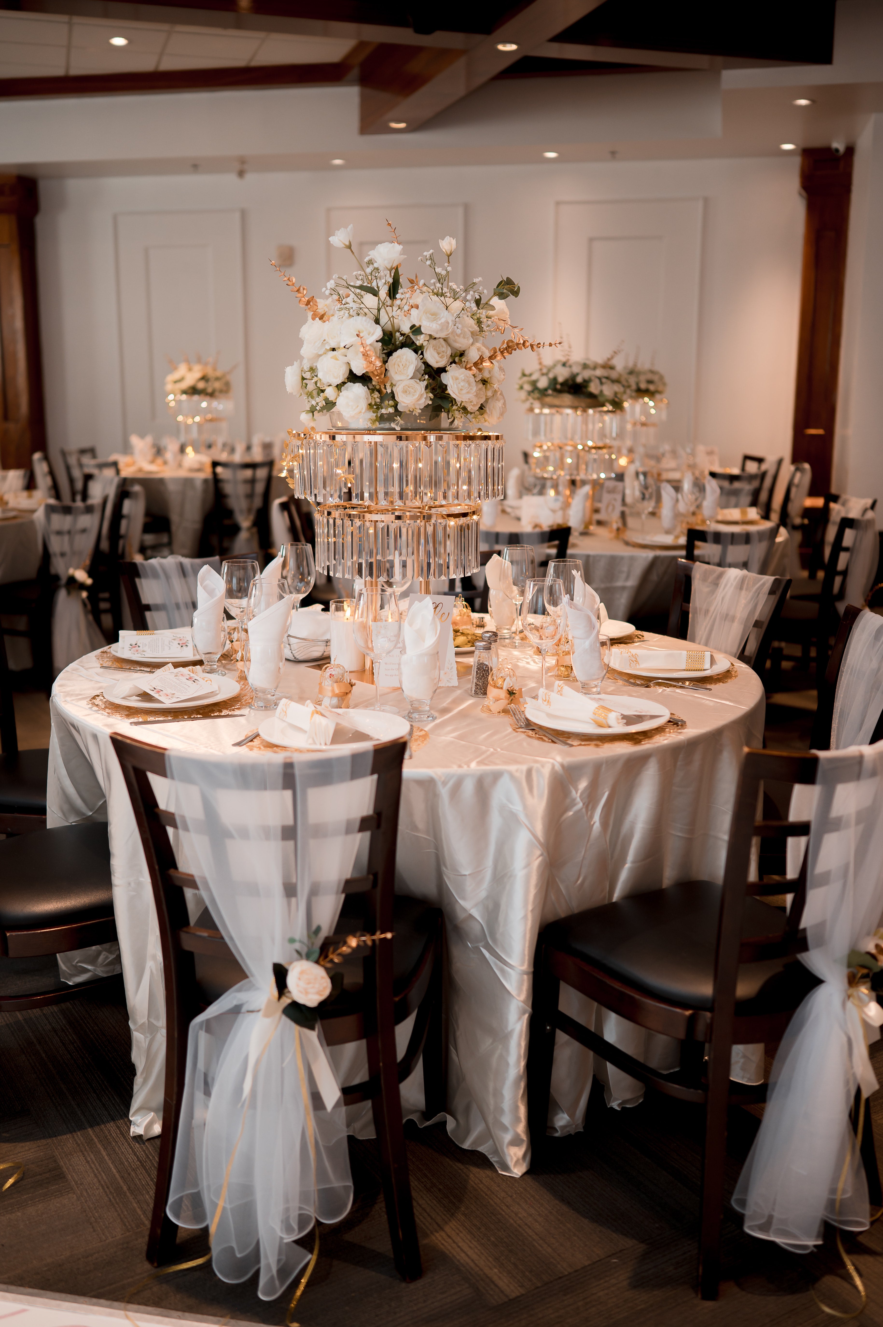 RENTAL ONLY!! Round Ivory Satin Tablecloth