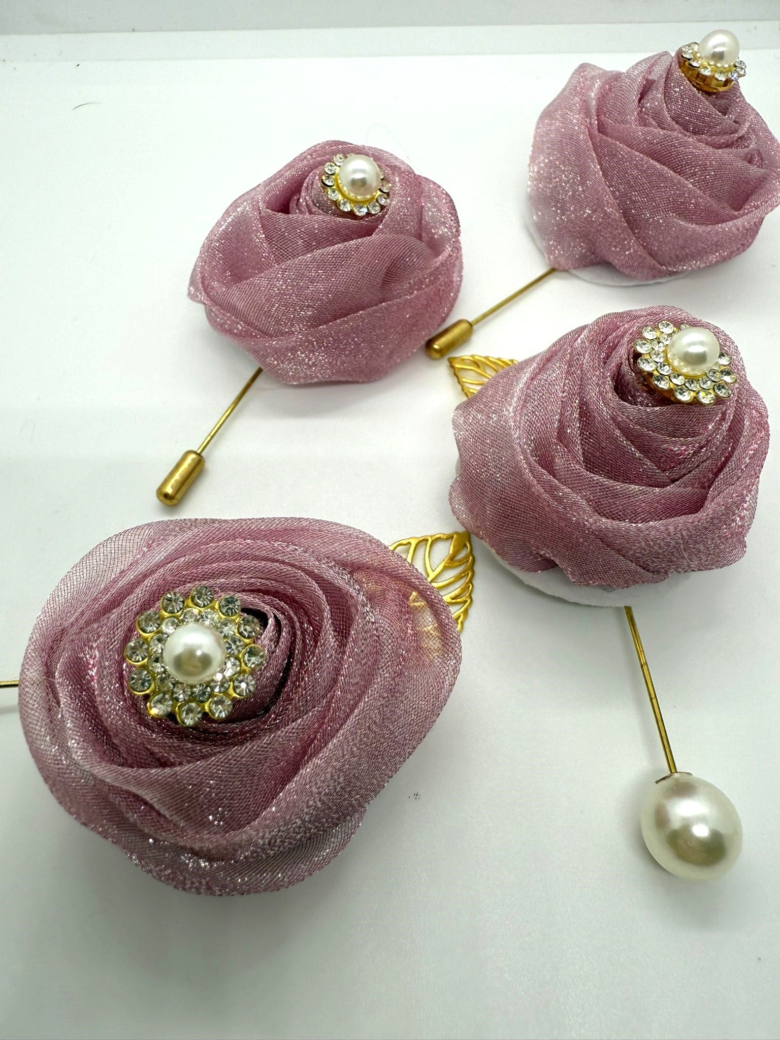 Mauve Pearl & Crystal Lapel Pin