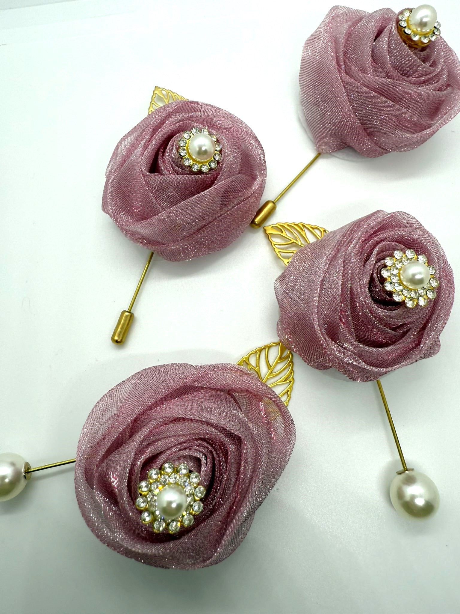 Mauve Pearl & Crystal Lapel Pin