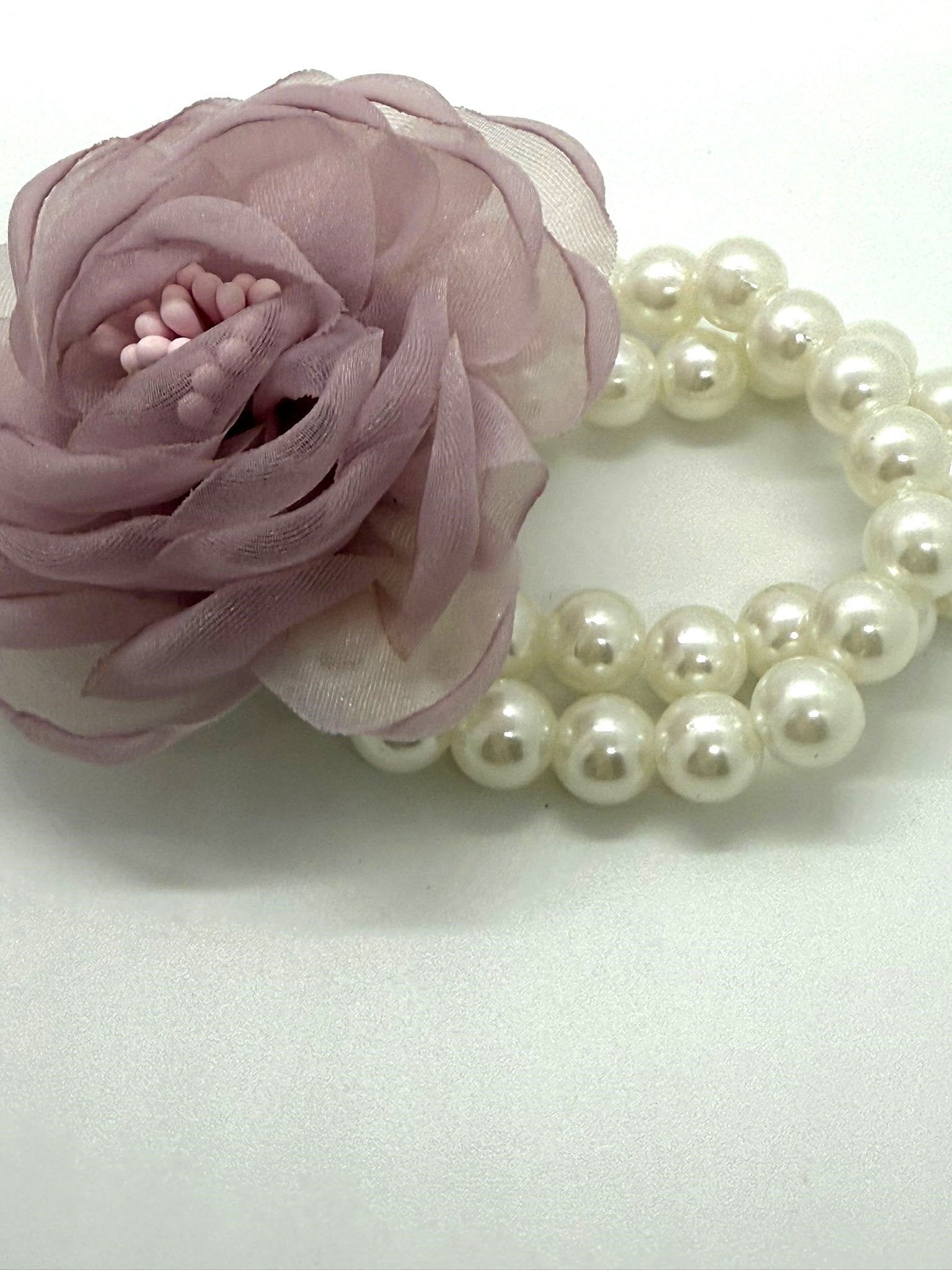 Mauve Bloom Pearl Bracelet Corsage