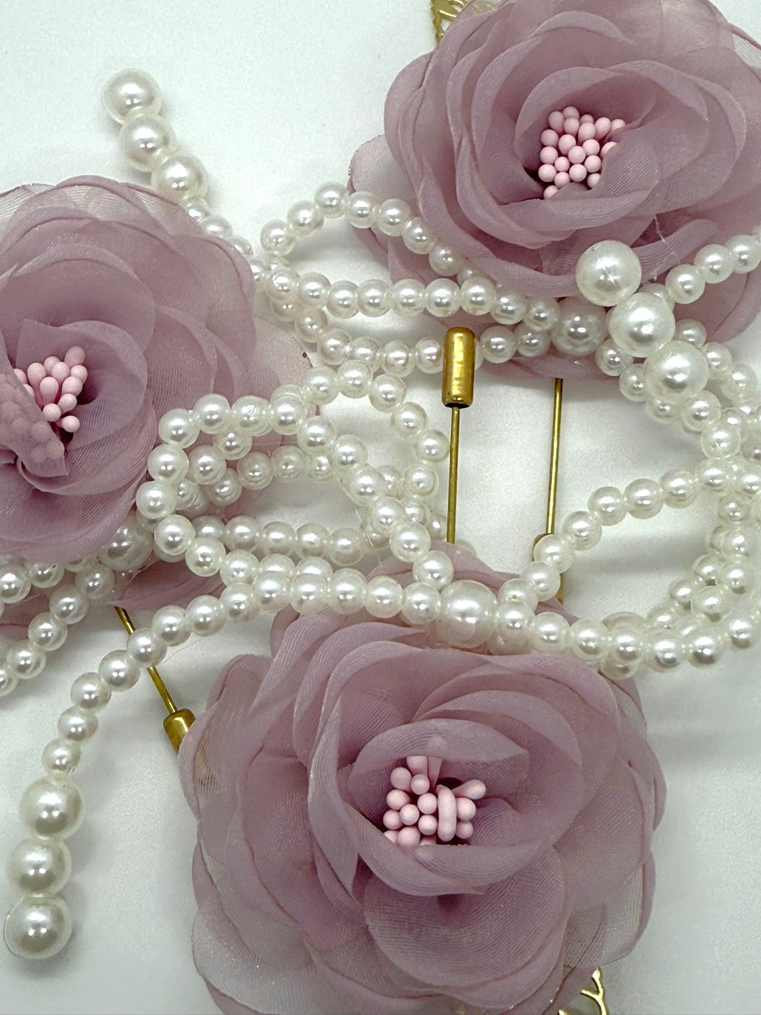 Mauve Chiffon & Pearl Lapel Pin