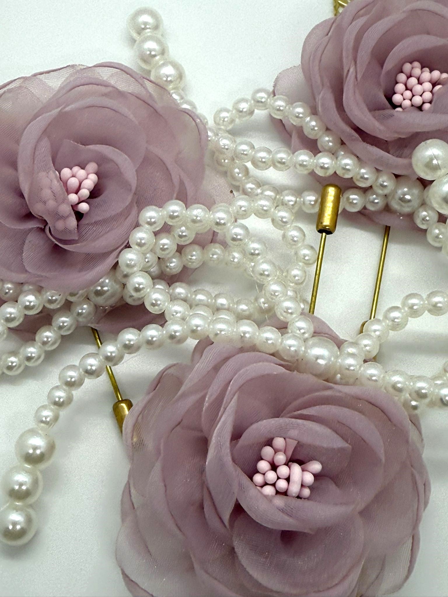Mauve Chiffon & Pearl Lapel Pin