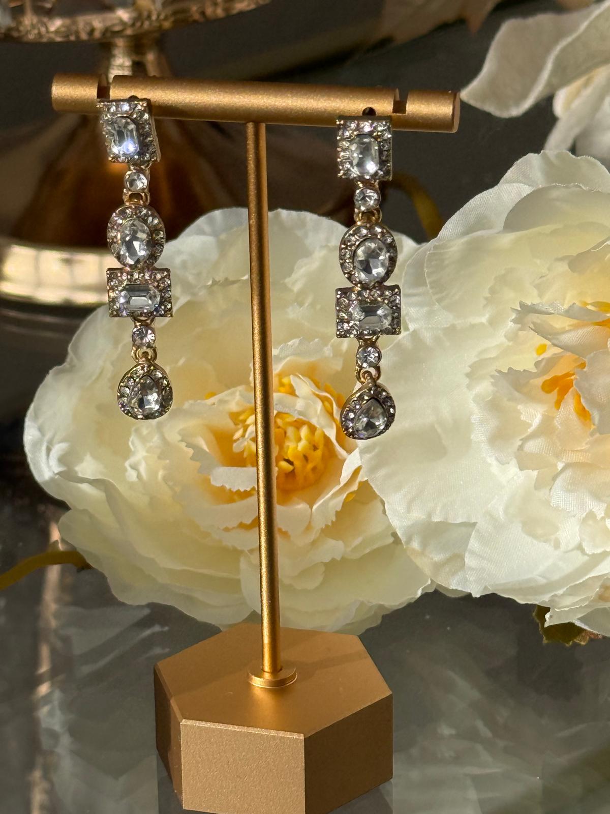Elegant Gold-Tone Crystal Drop Earrings