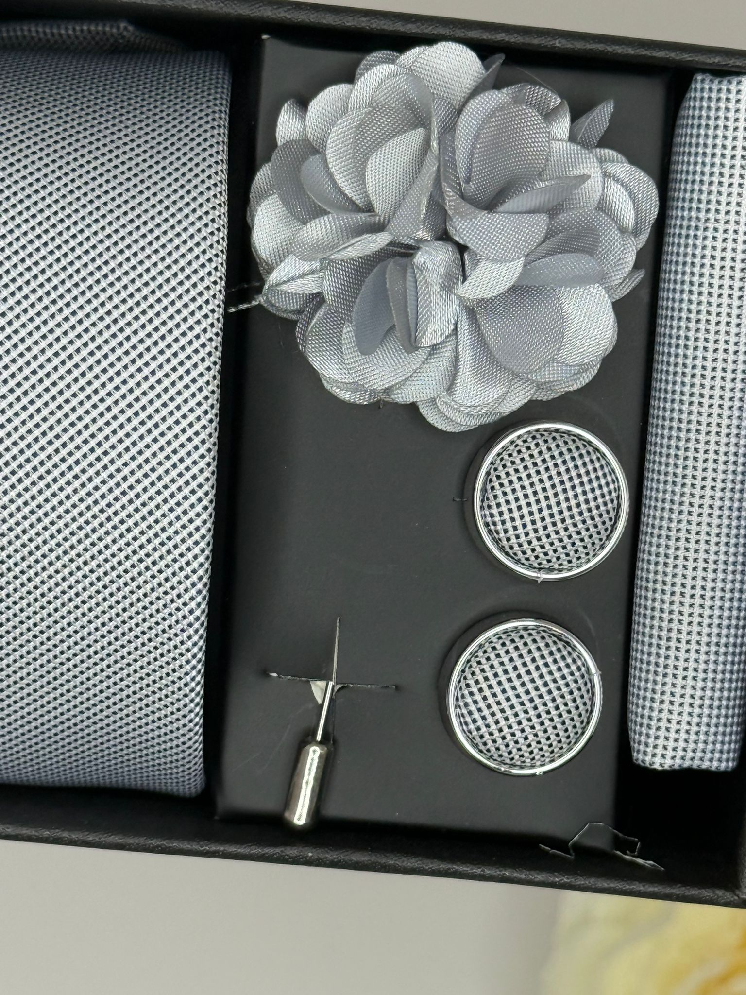 Silver Grey Luxury Textured Tie Gift Set