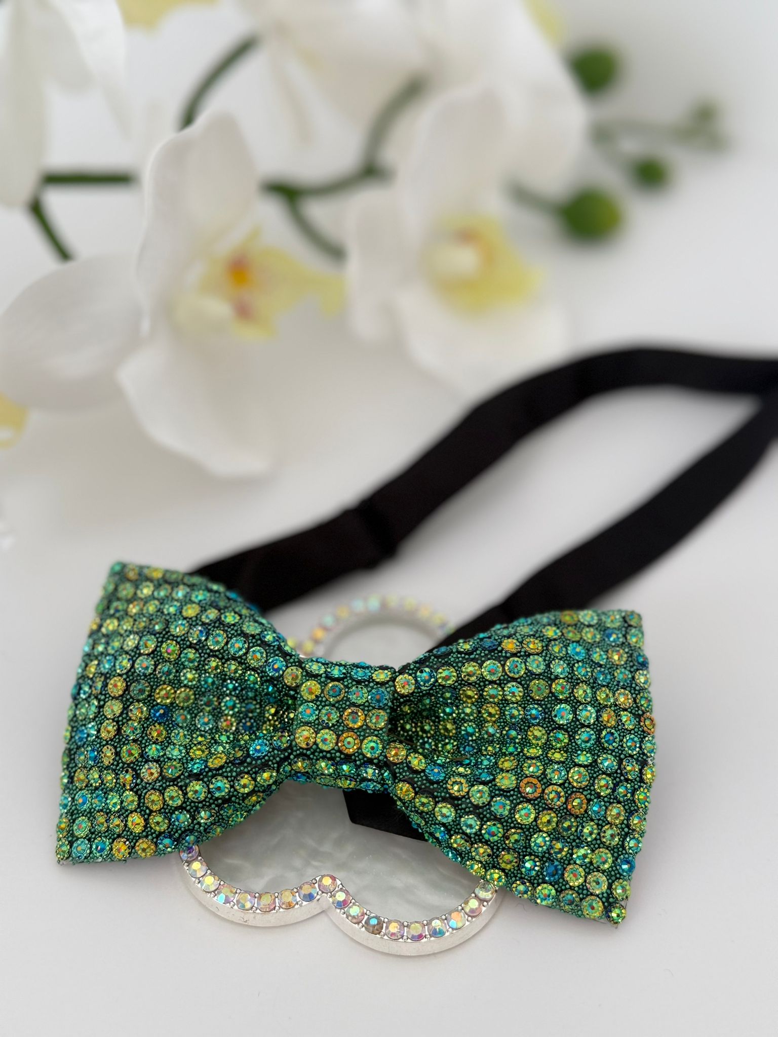 Emerald Rhinestone Luxury Bow Tie