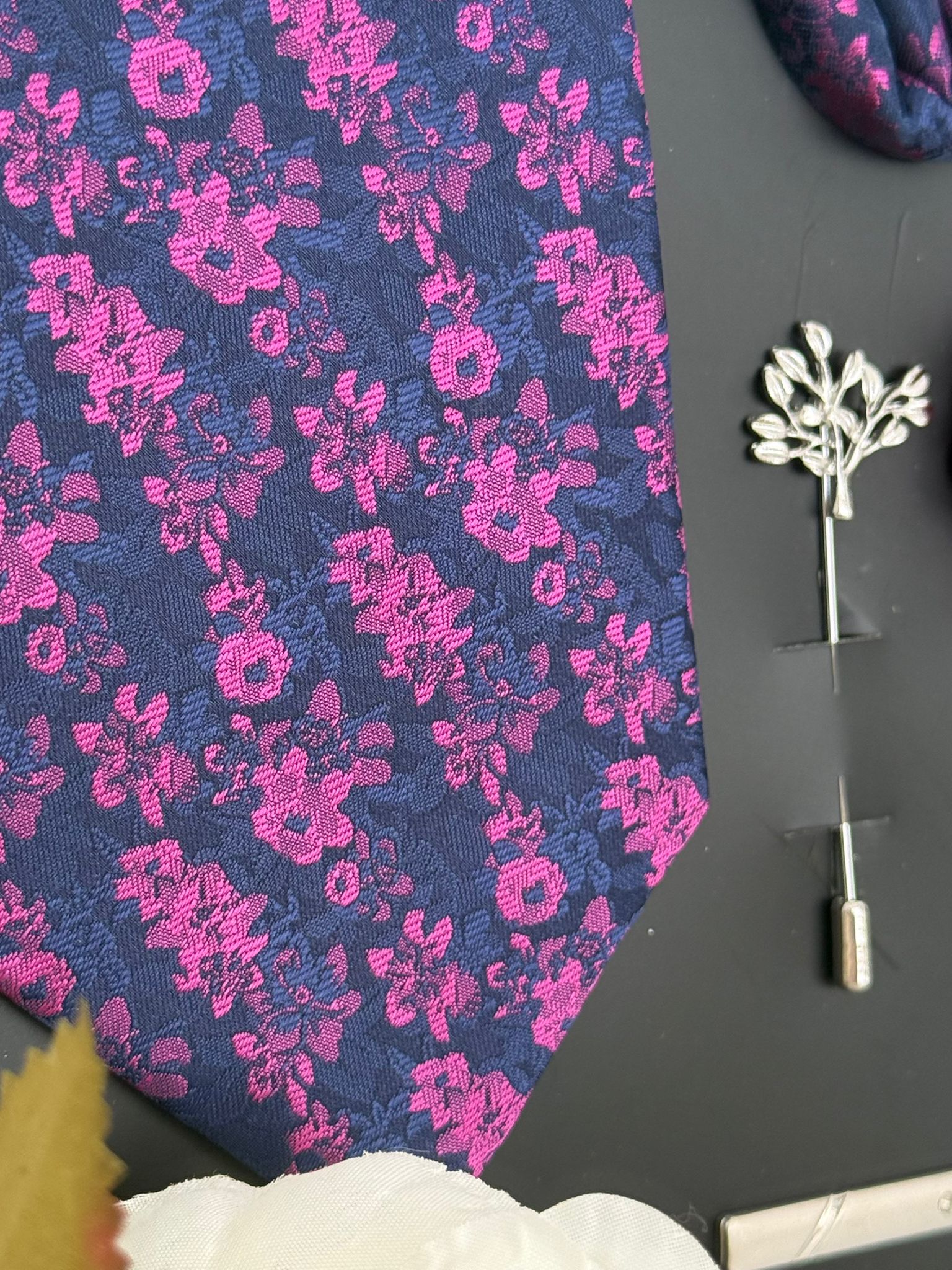 Navy Pink Floral Necktie with Accessories