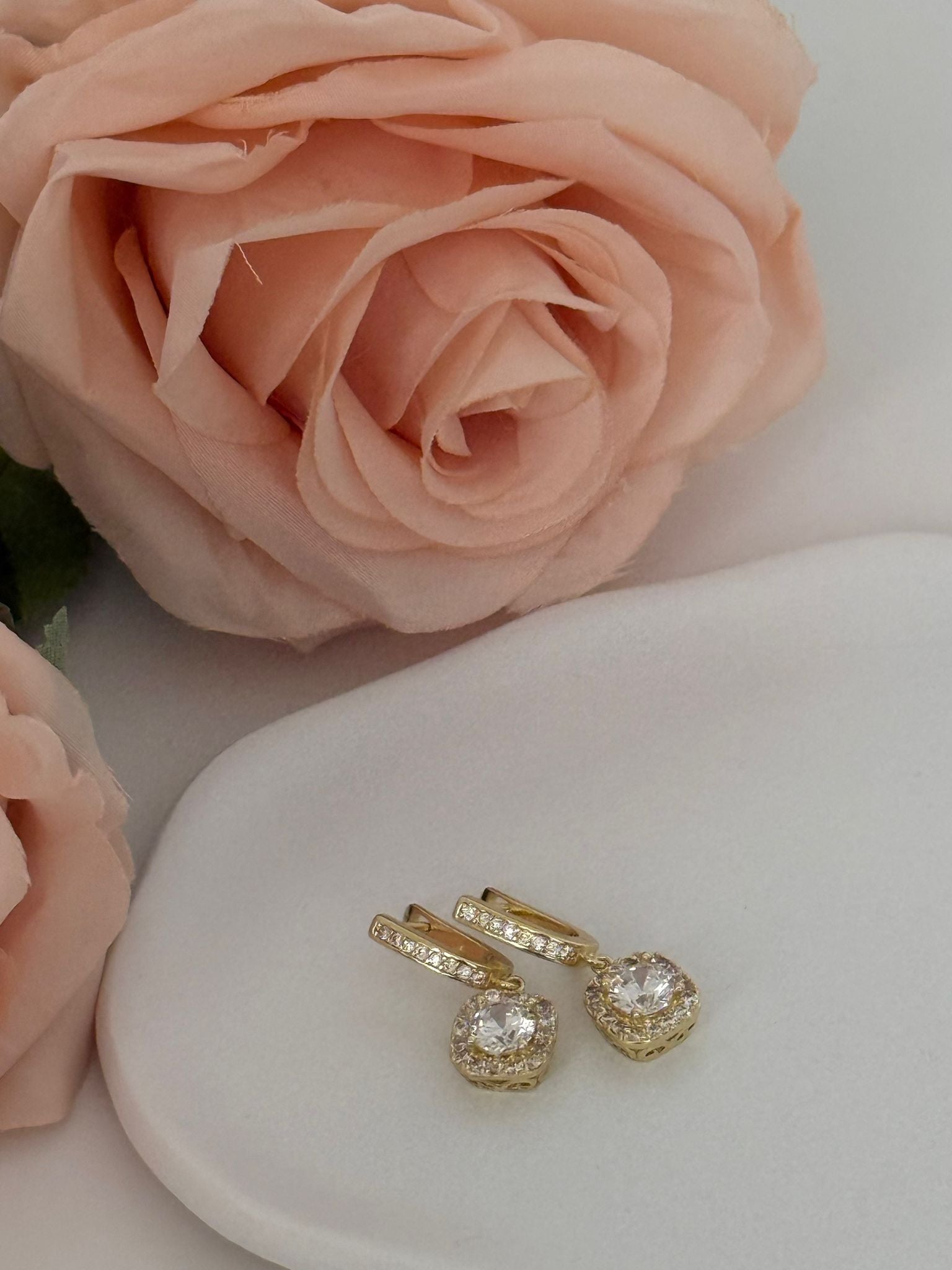 Elegant Gold Crystal Halo Drop Earrings