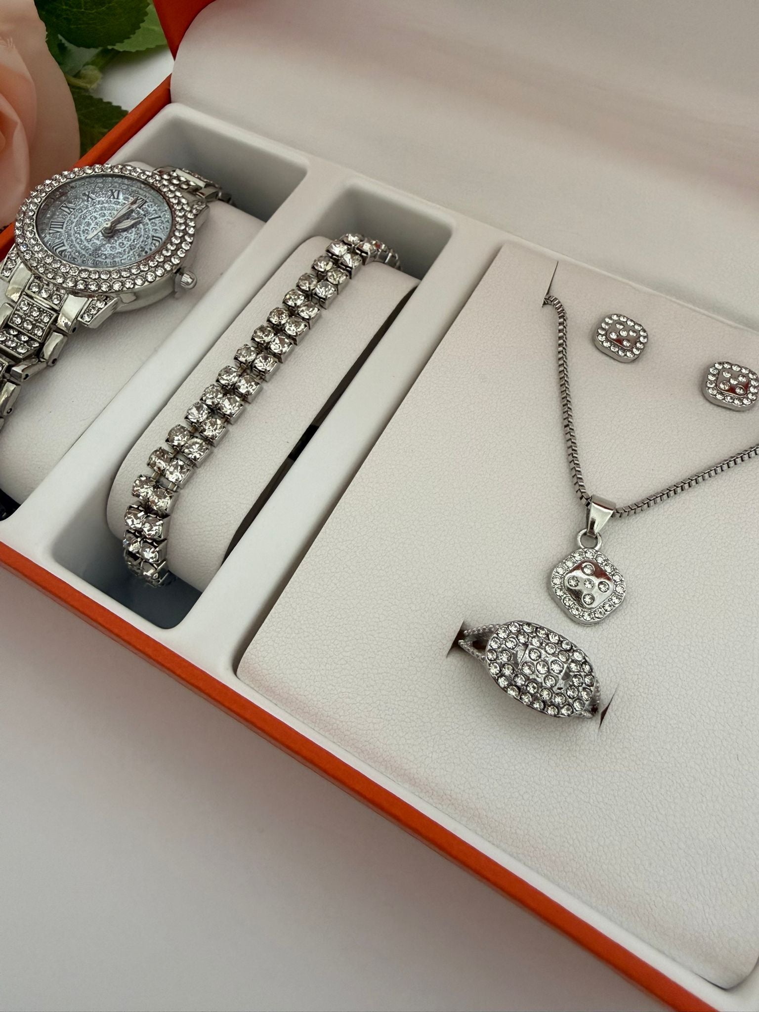 Luxury Crystal Watch & Jewelry Set (5-Piece Glam Set)