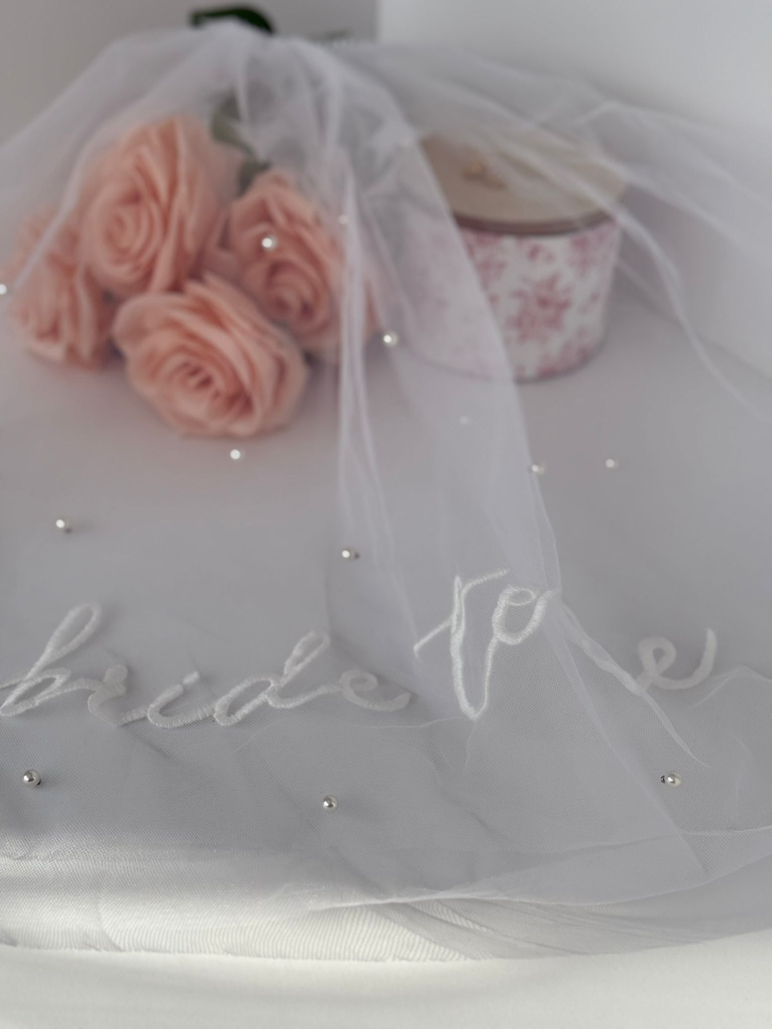 Bride To Be Pearl Veil – Elegant Bridal Party Essential