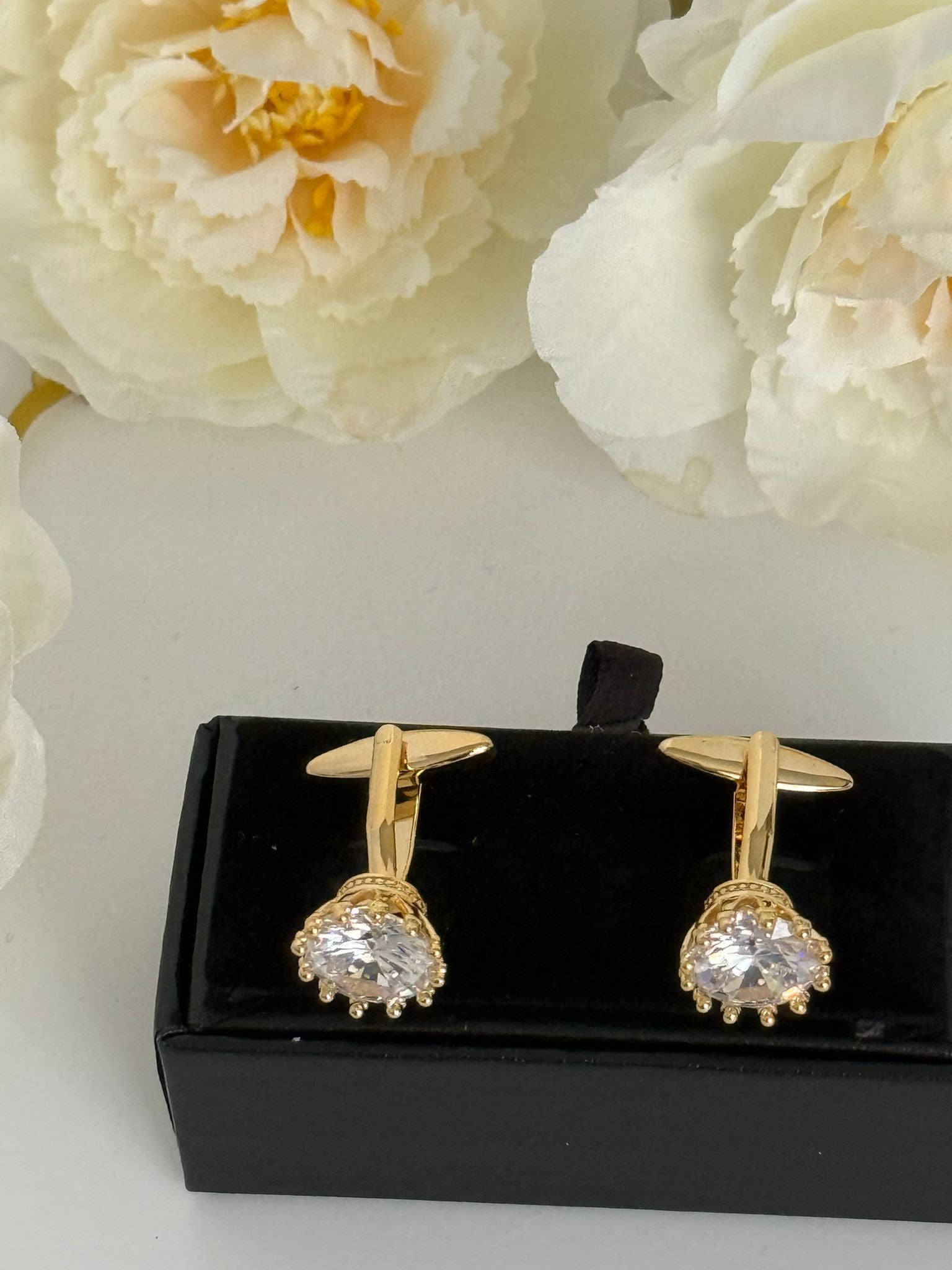 Crystal Cufflinks – Elegant Gold-Tone Formal Statement