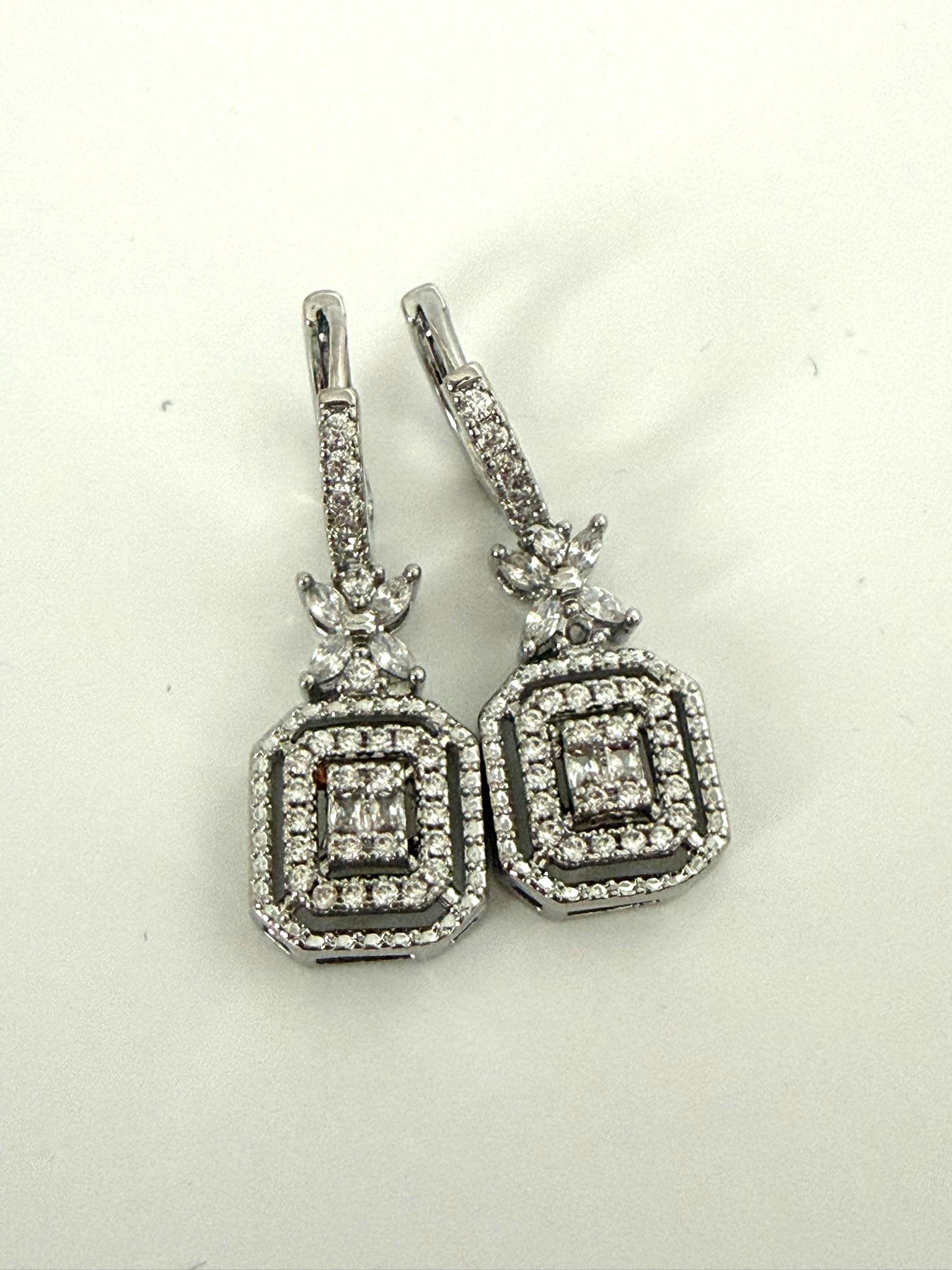Luxury Geometric Crystal Drop Earrings