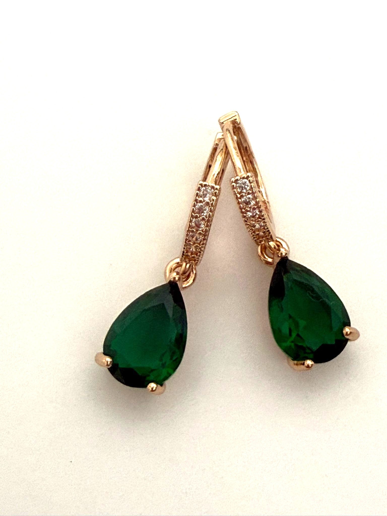 Luxury Emerald Green Teardrop Earrings