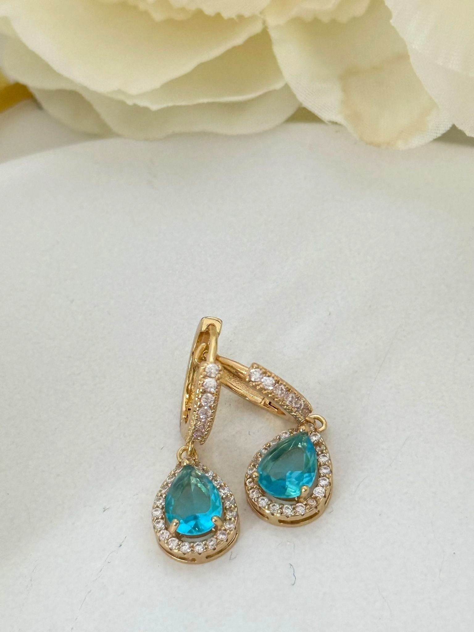 18K Gold Plated Teardrop Blue Crystal Drop Earrings