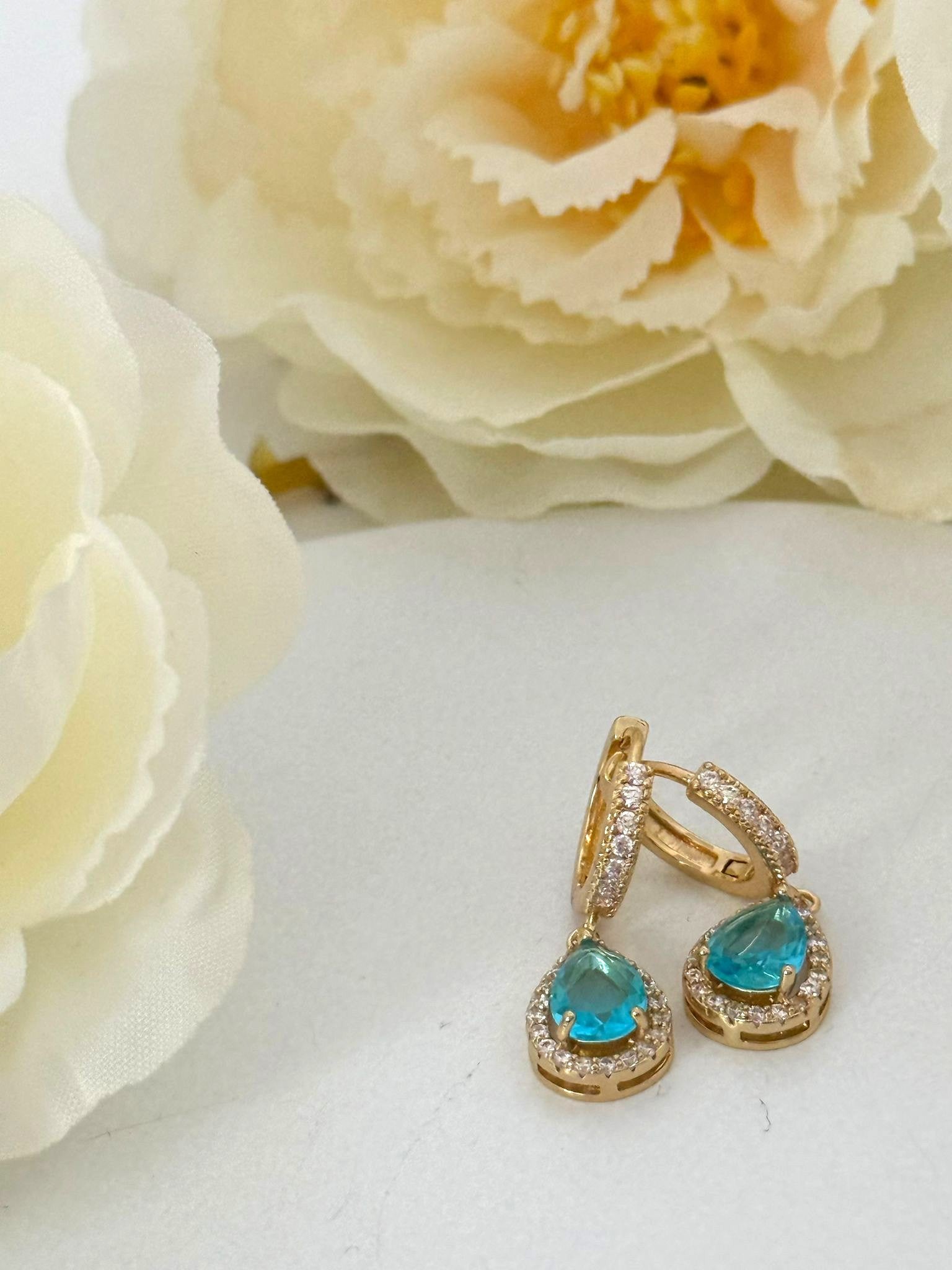 18K Gold Plated Teardrop Blue Crystal Drop Earrings