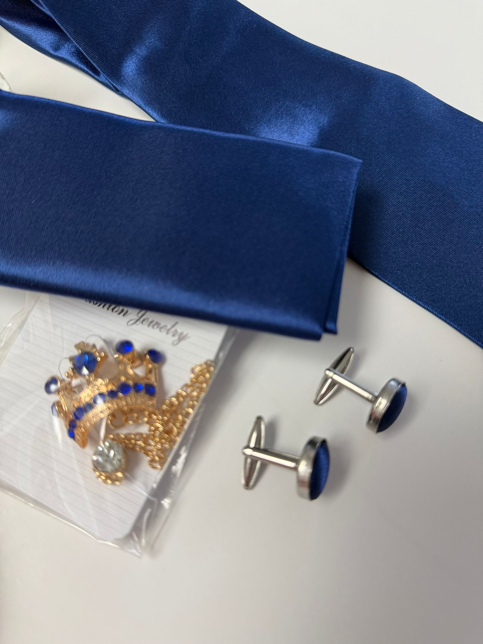 Men’s Royal Blue Satin-Look Tie Set with Pocket Square, Cufflinks & Crown Brooch