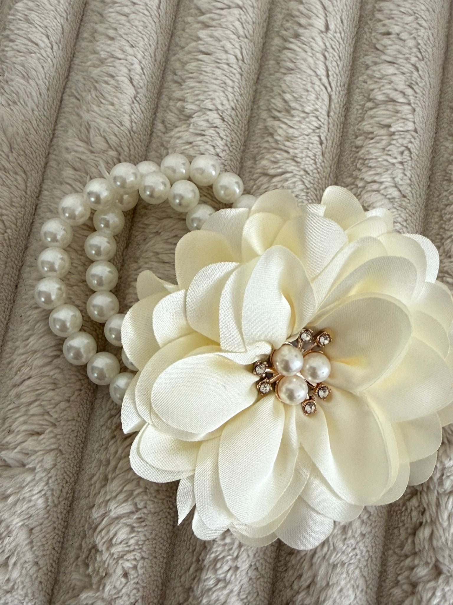 Ivory Flower Wrist Corsage with Pearl Band