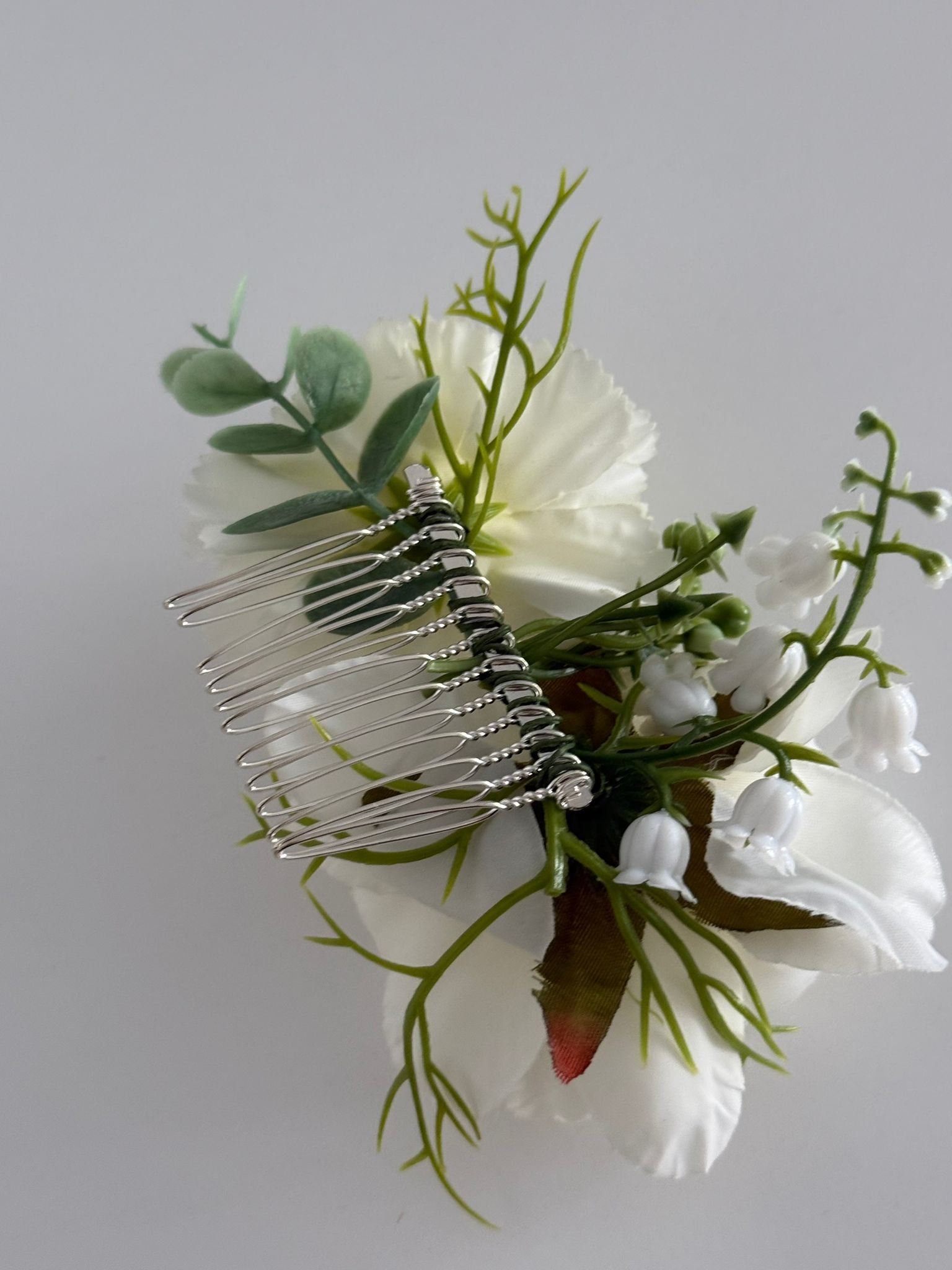White Floral Bridal Hair Comb
