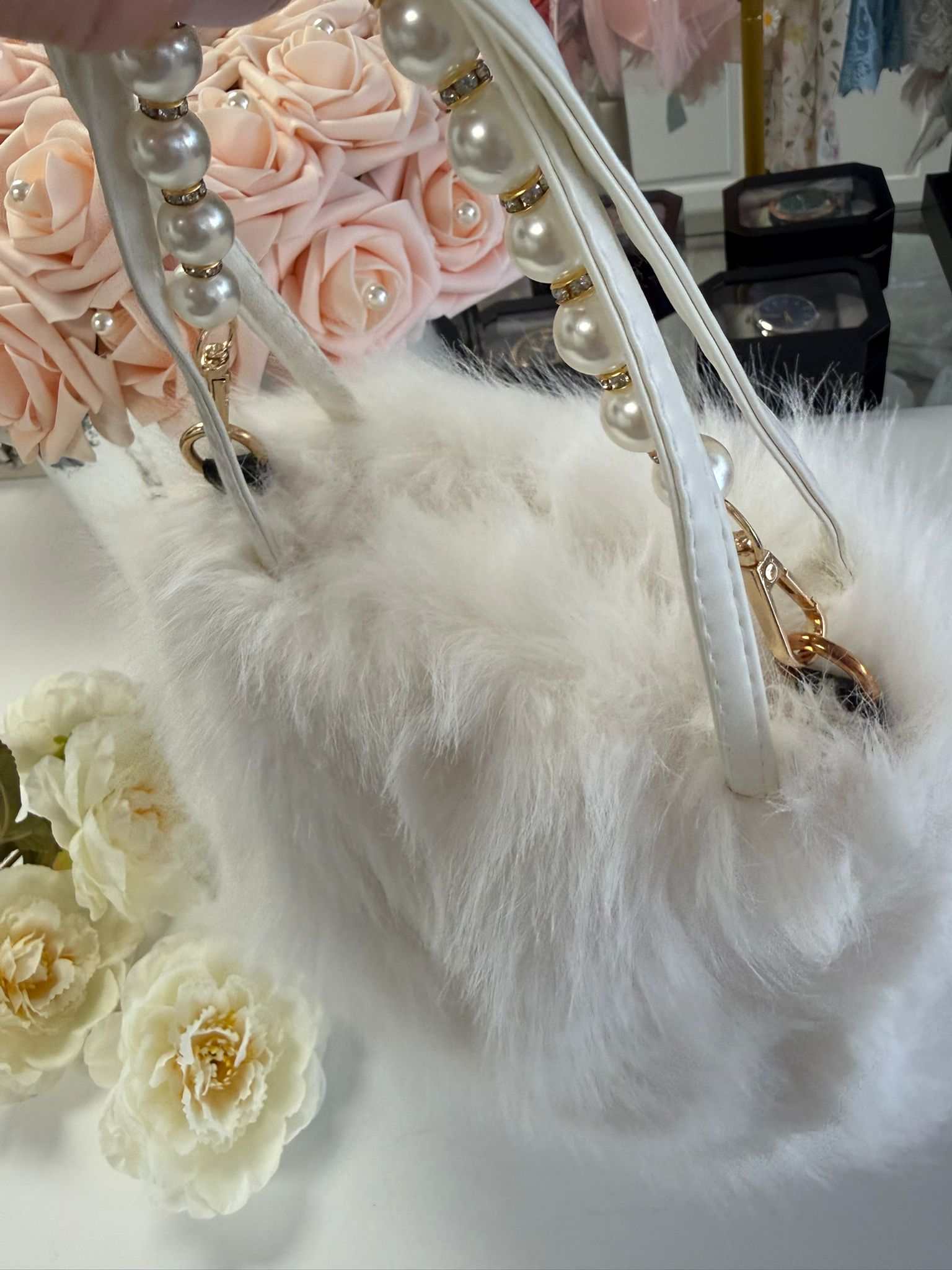 Luxury White Faux Fur Handbag with Pearl Chain