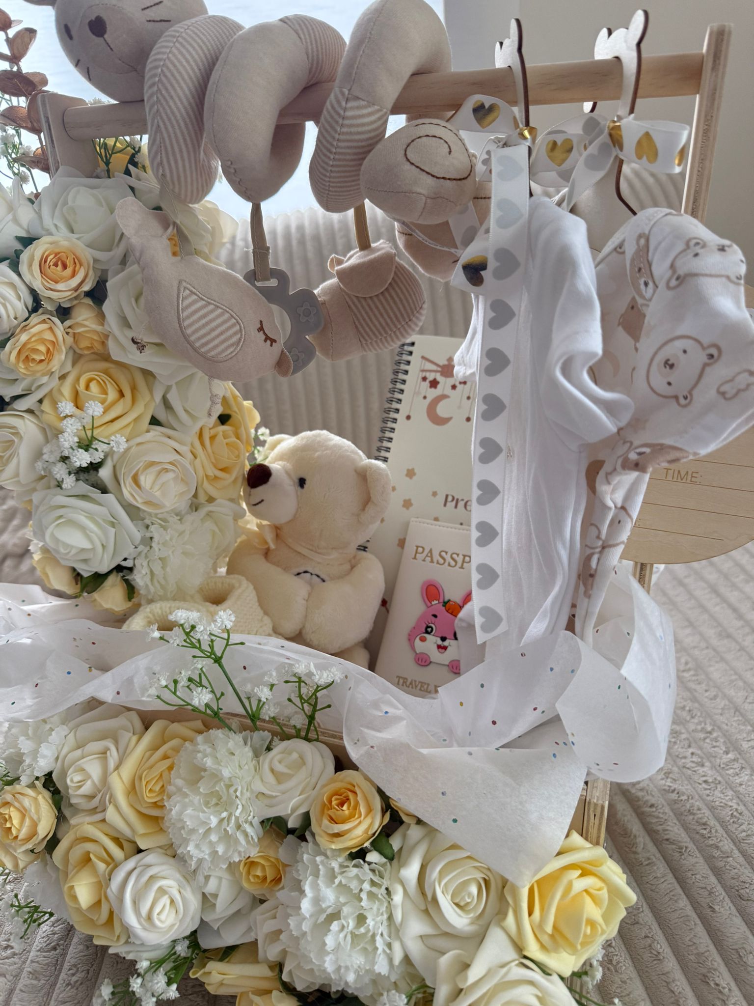 Luxury Neutral Baby Gift Basket
