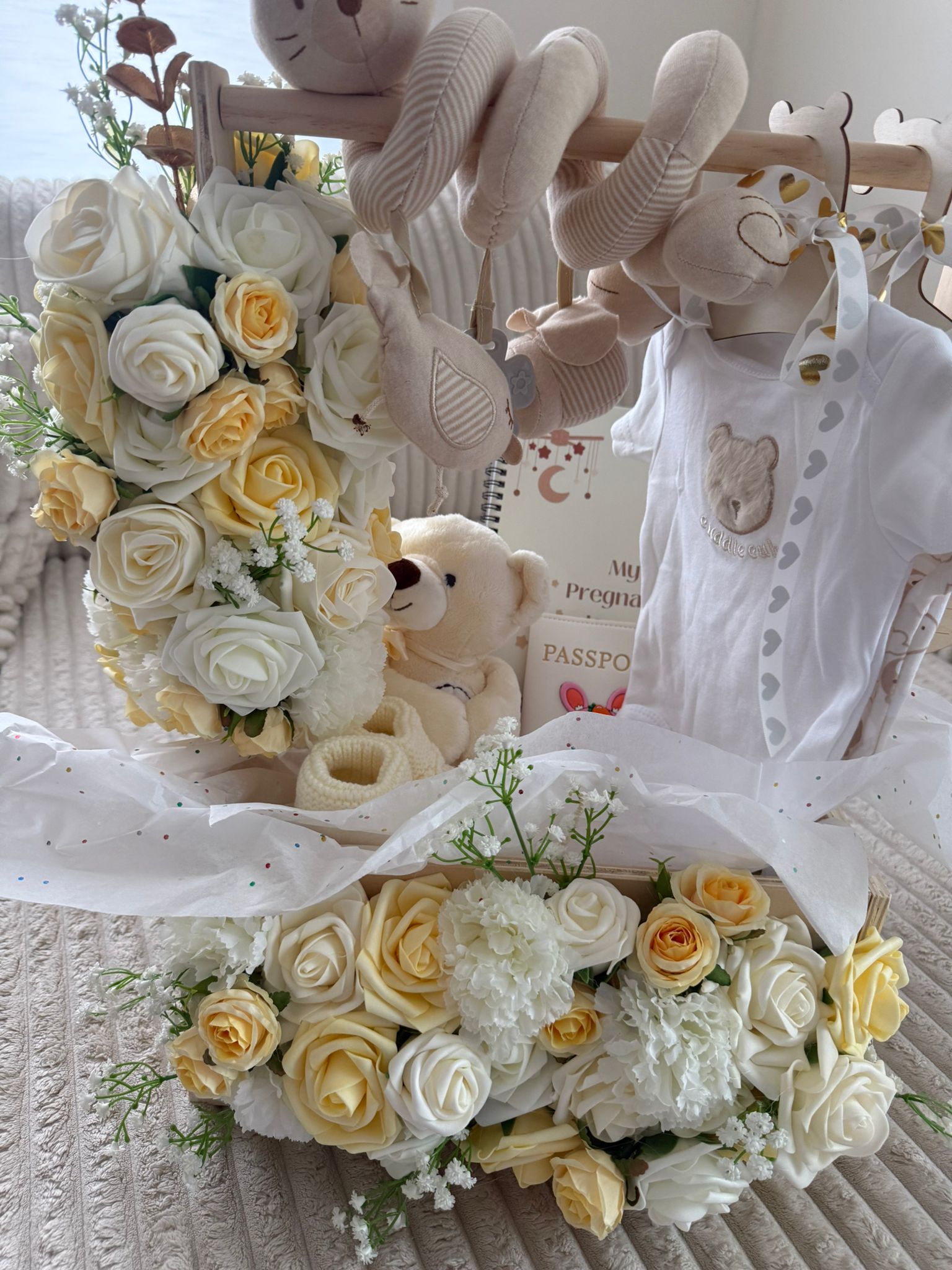Luxury Neutral Baby Gift Basket