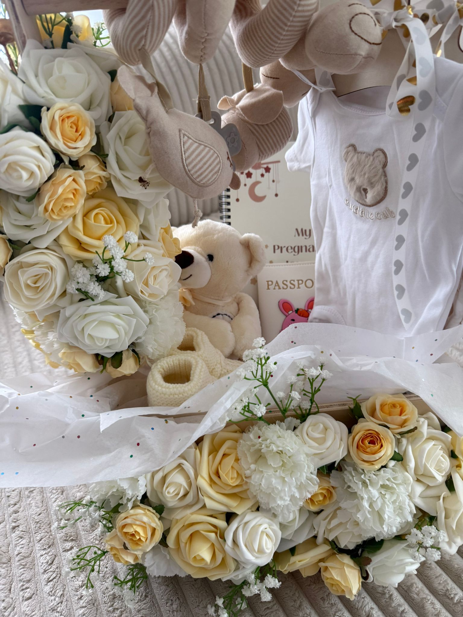 Luxury Neutral Baby Gift Basket