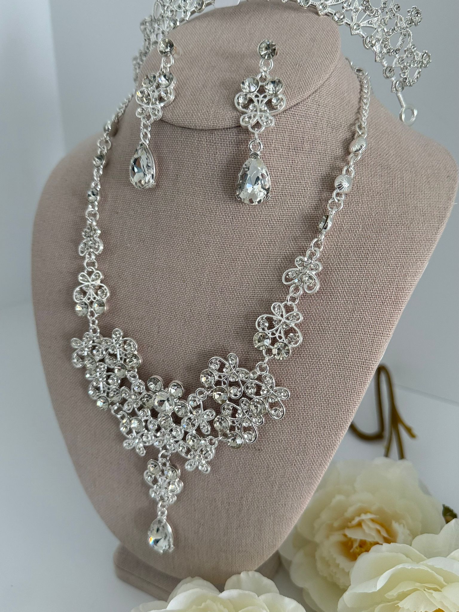 Luxury Crystal Bridal Jewelry Set with Tiara, Necklace & Earrings