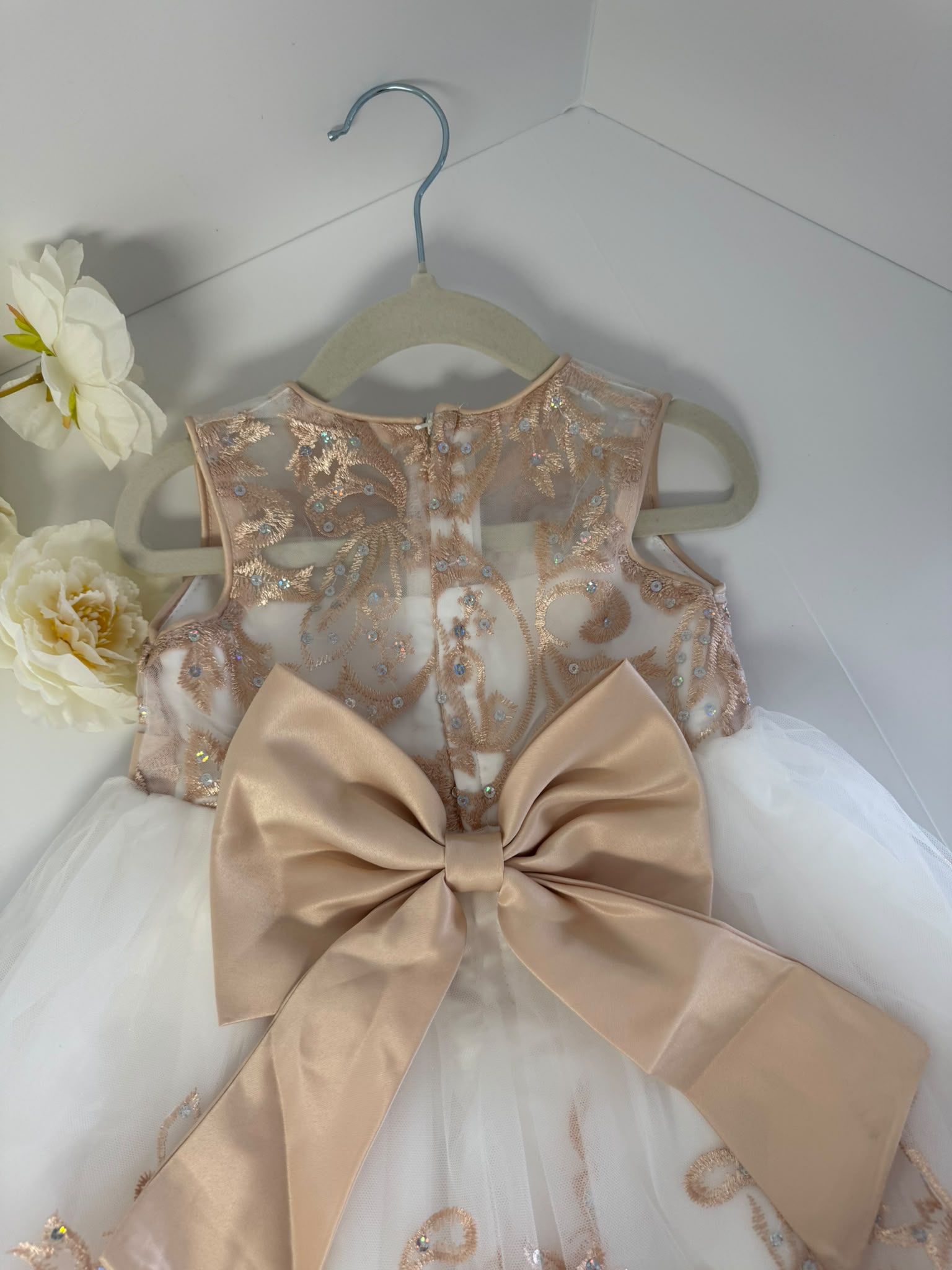 Champagne Luxury Lace Flower Girl Dress (2–3 Years)