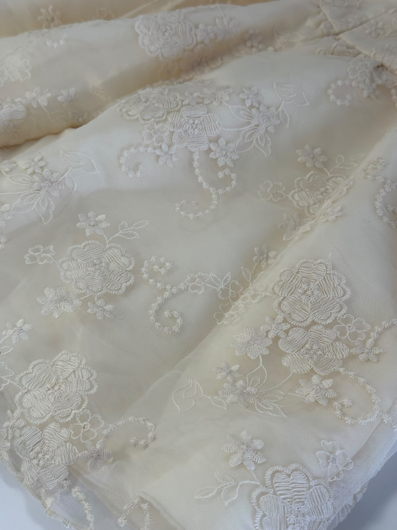 Elegant Ivory Flower Girl Dress for 4-Year-Old Girls