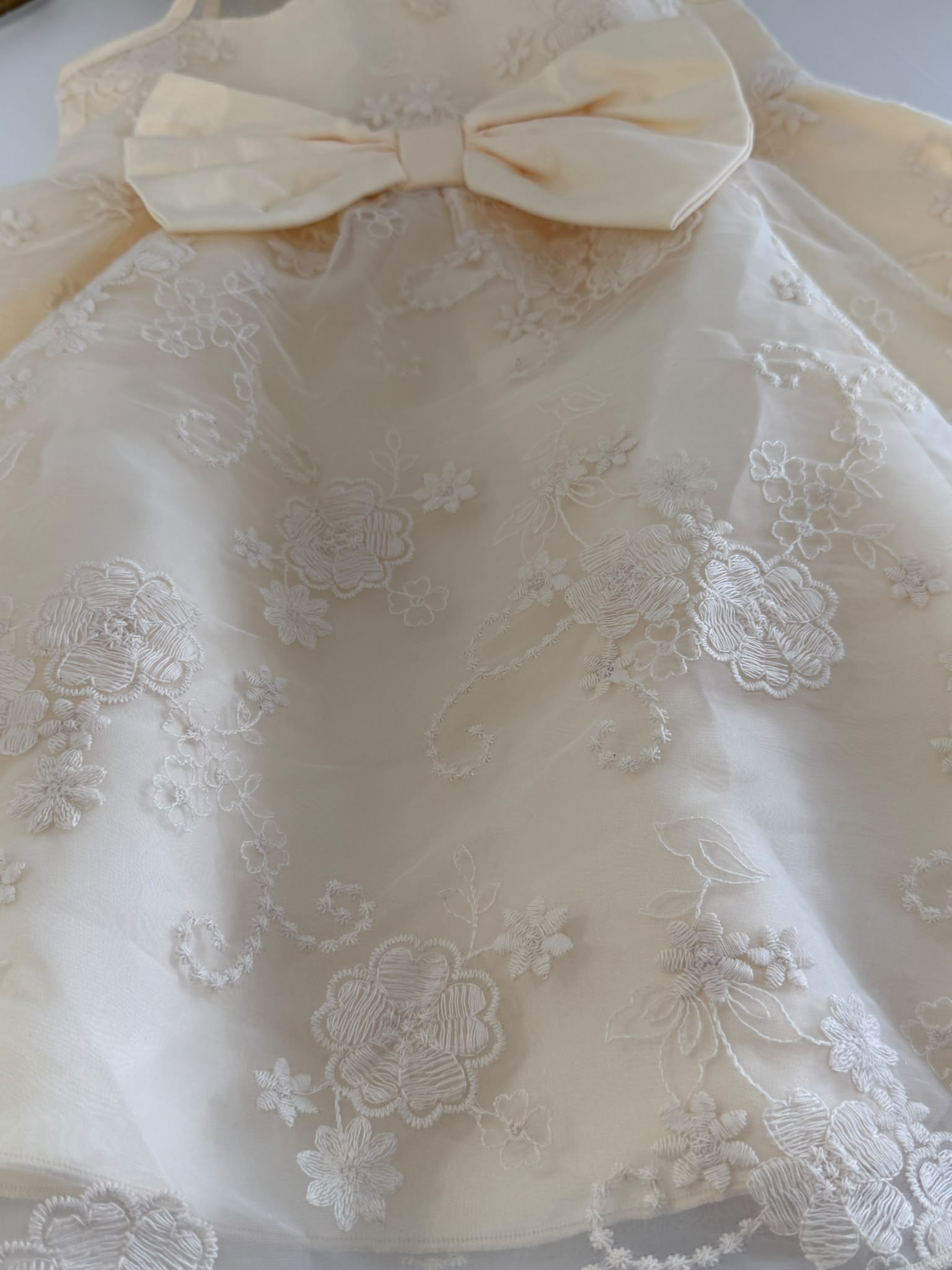 Elegant Ivory Flower Girl Dress for 4-Year-Old Girls