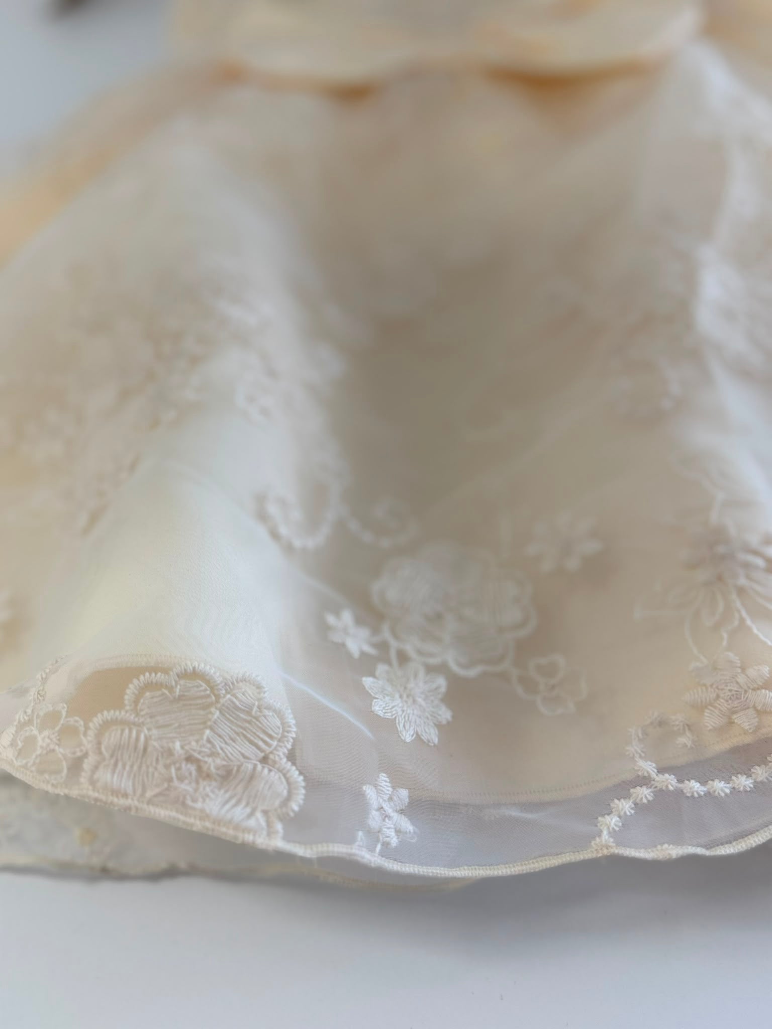 Elegant Ivory Flower Girl Dress for 4-Year-Old Girls